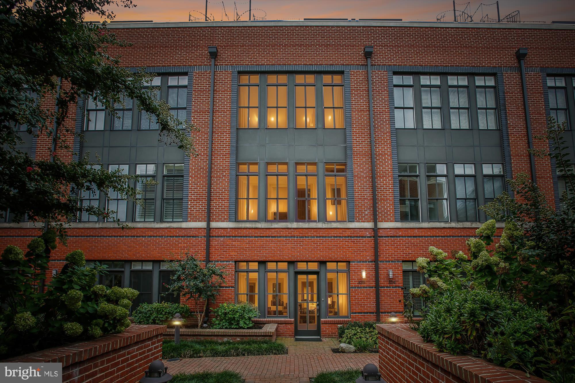 PRINTERS ROW - Residential