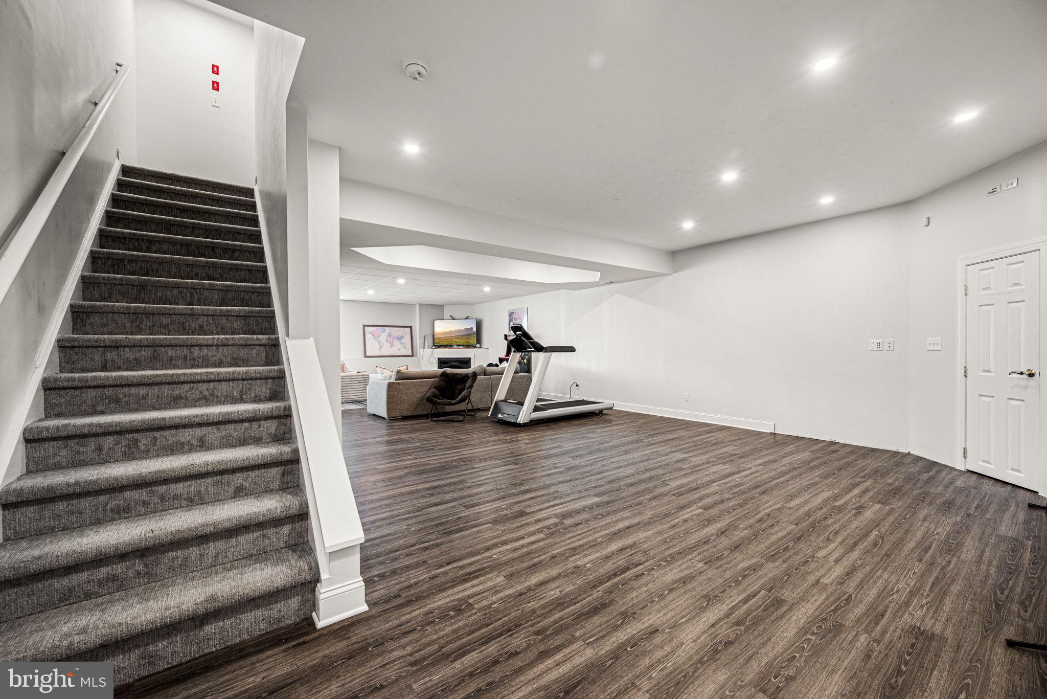SARUM FARM - Residential