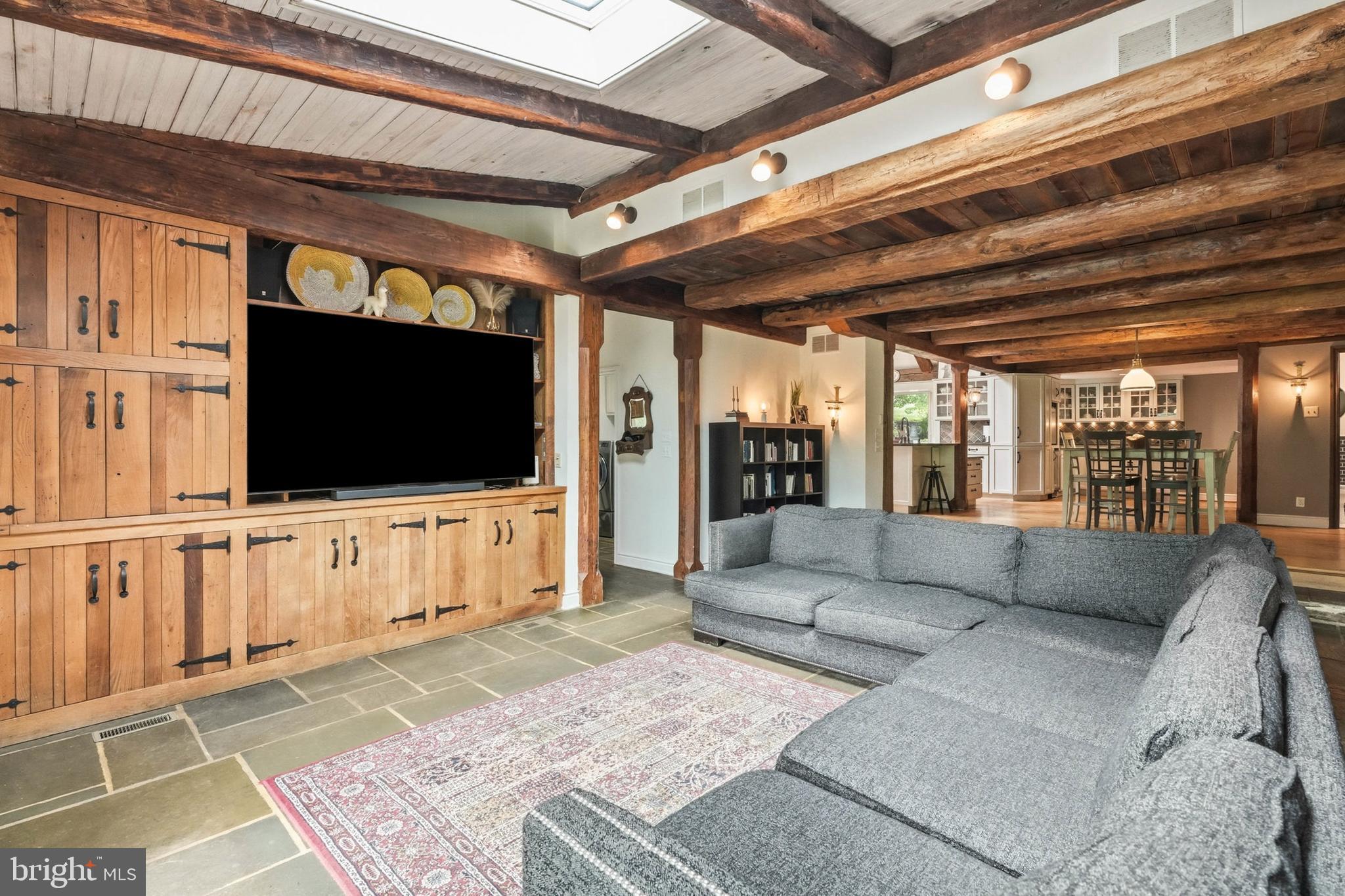 REISTERSTOWN - Residential