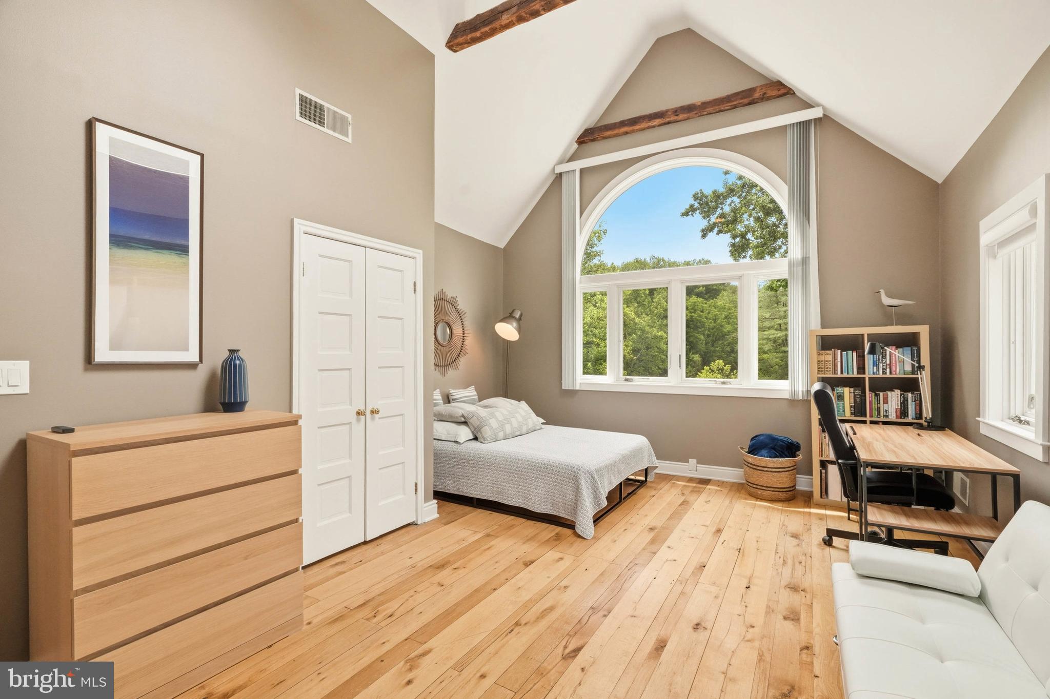 REISTERSTOWN - Residential