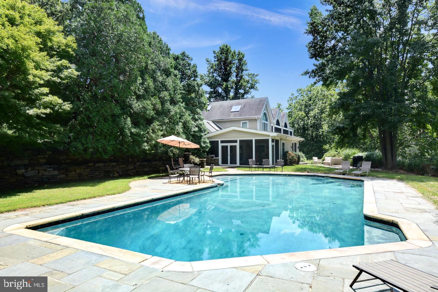 REISTERSTOWN - Residential