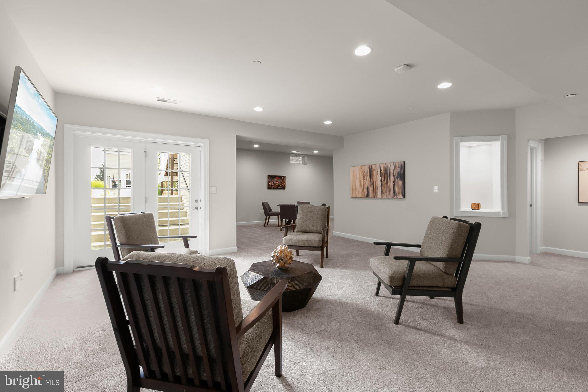 MAPLE LAWN - Residential