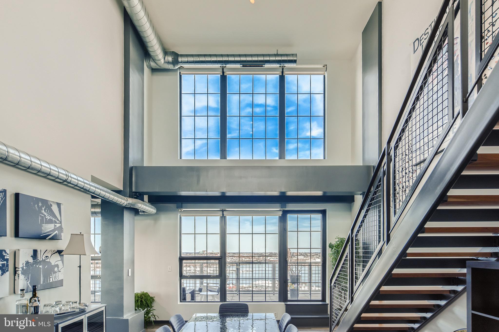 LOCUST POINT - Residential