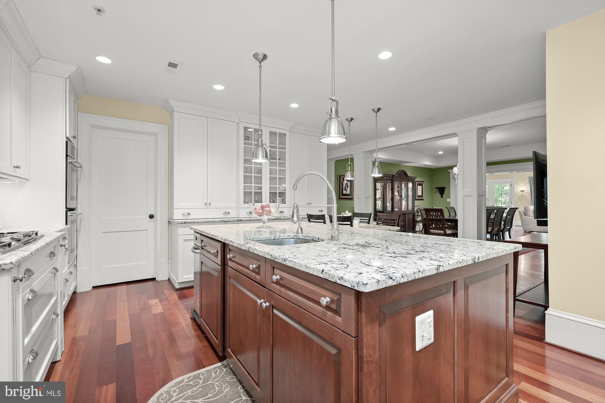 MERRY GO ROUND FARM - Residential