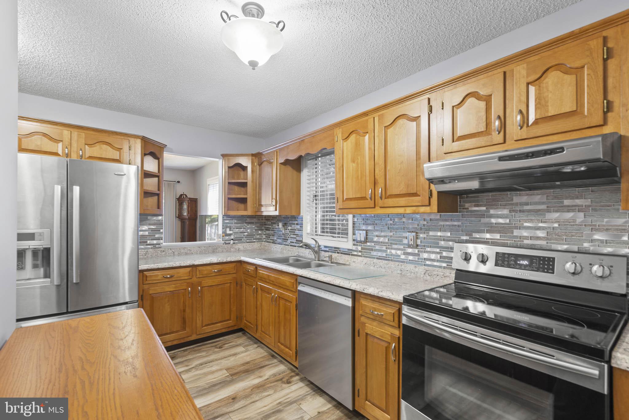 GREENVIEW WEST - Residential
