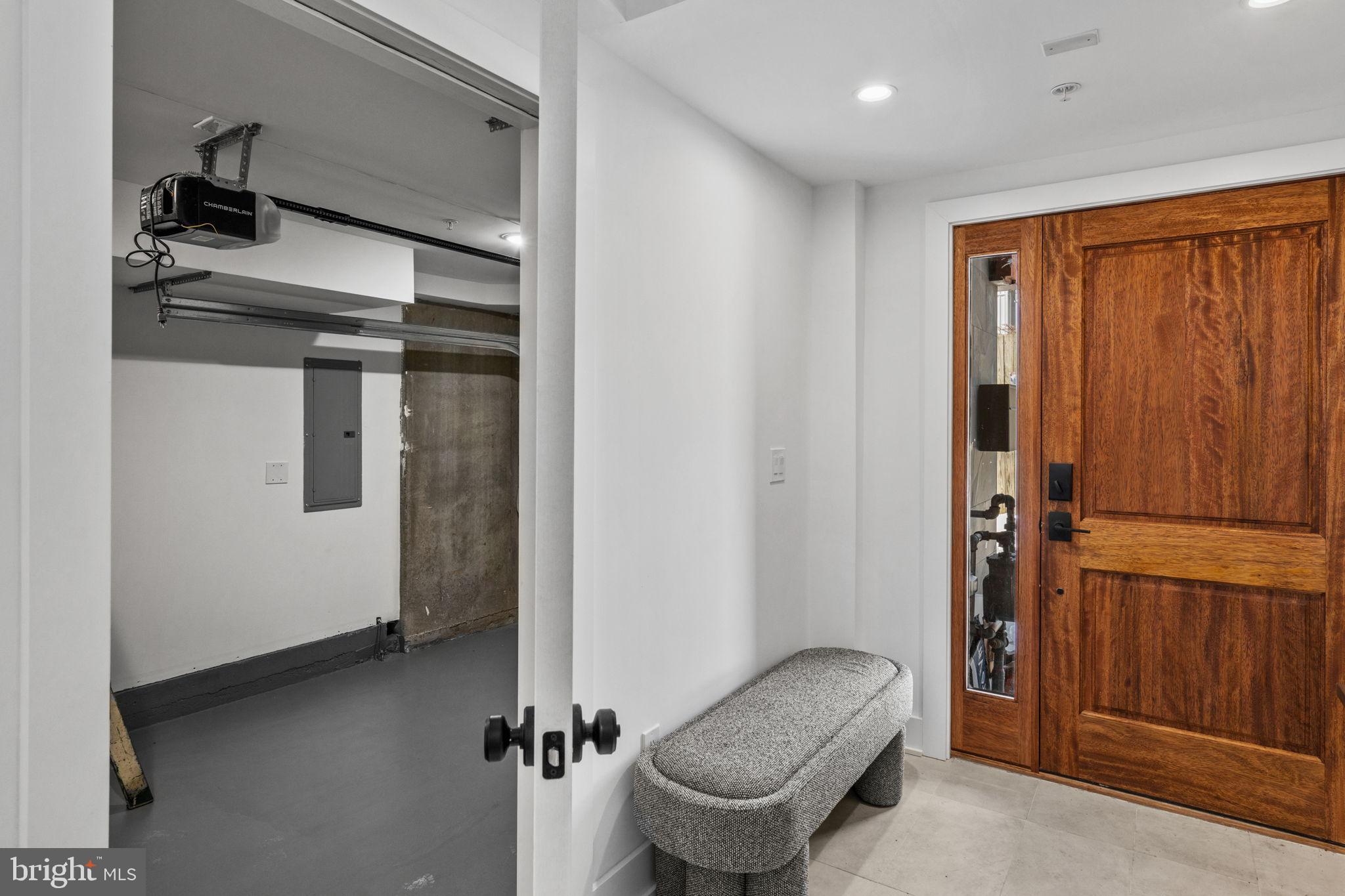 PHILADELPHIA - Residential