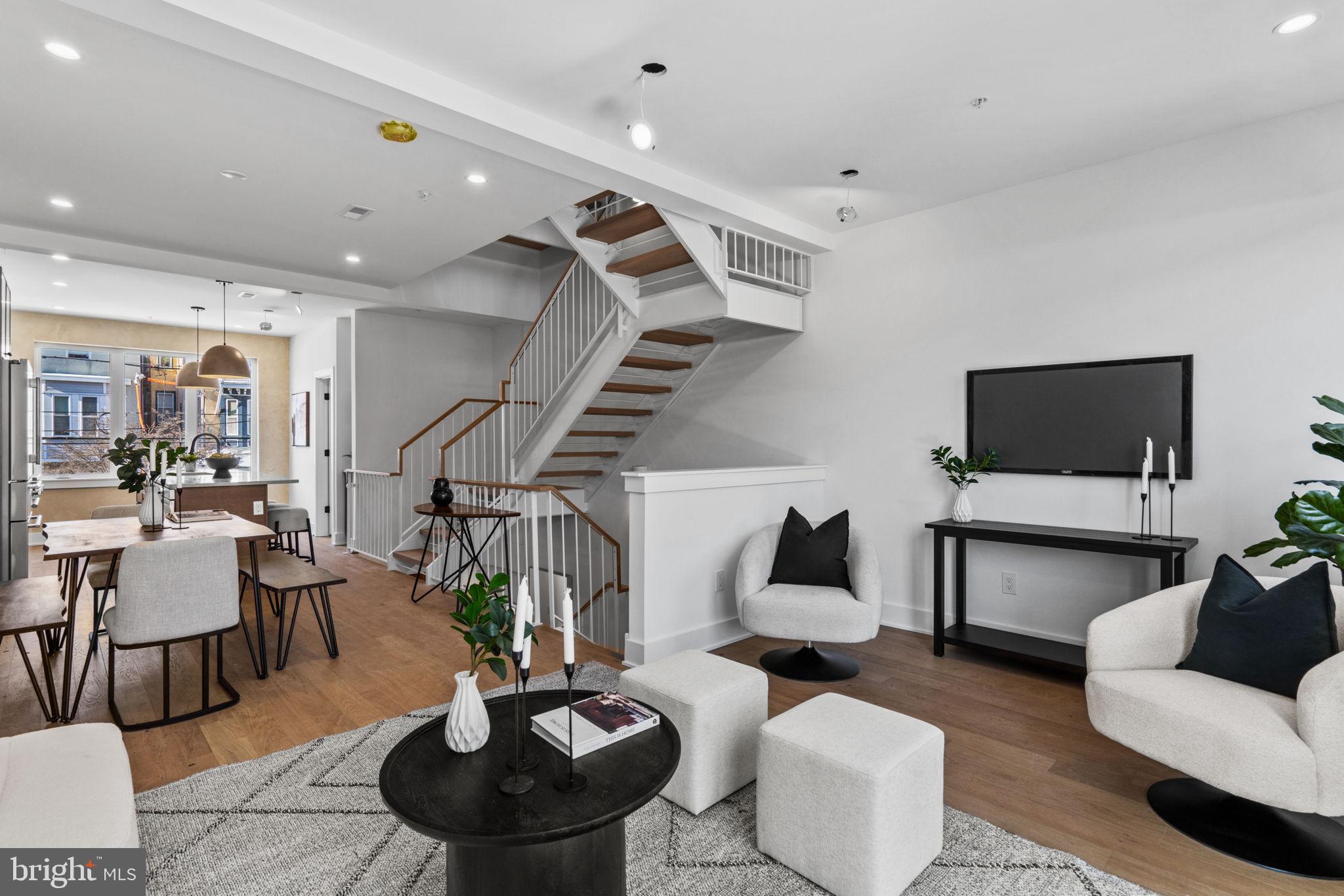 PHILADELPHIA - Residential