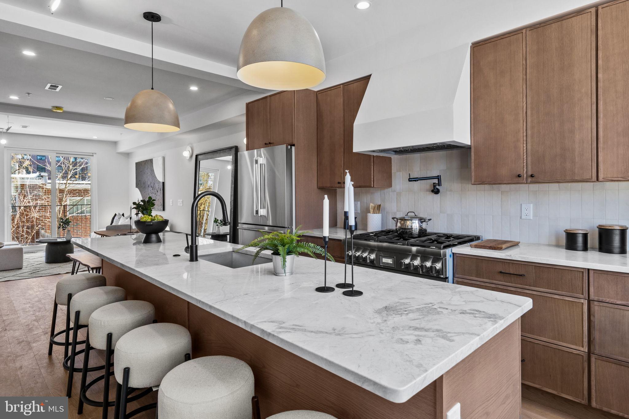 PHILADELPHIA - Residential
