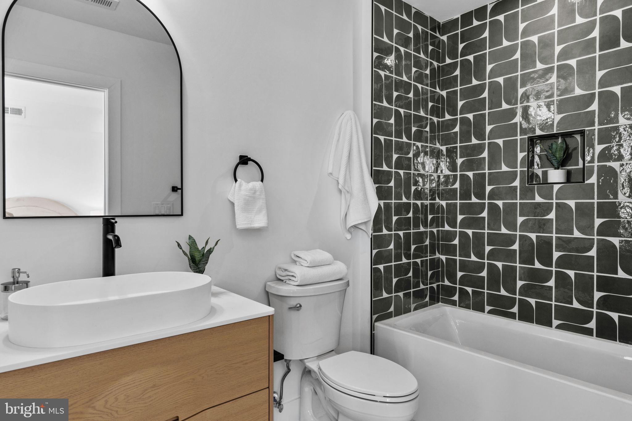 PHILADELPHIA - Residential