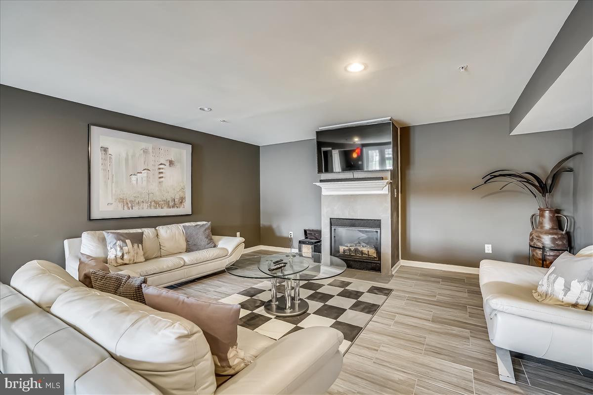 WOODSTOCK - Residential