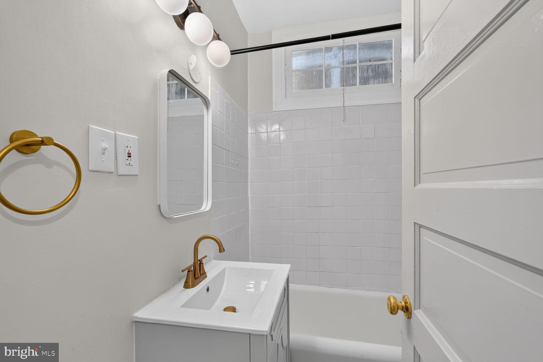 COLUMBIA HEIGHTS - Residential Income
