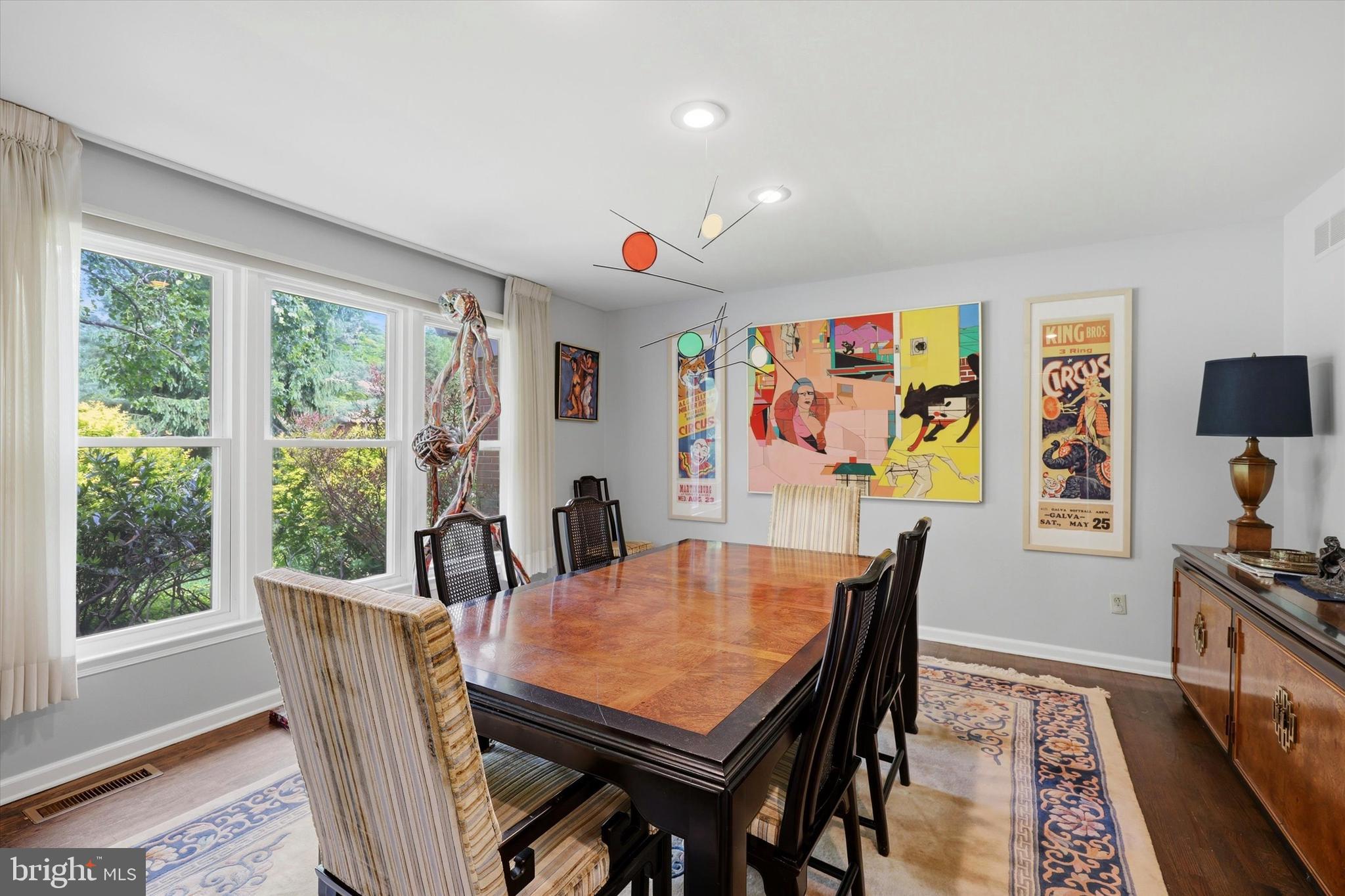 HUNTINGDON VALLEY - Residential