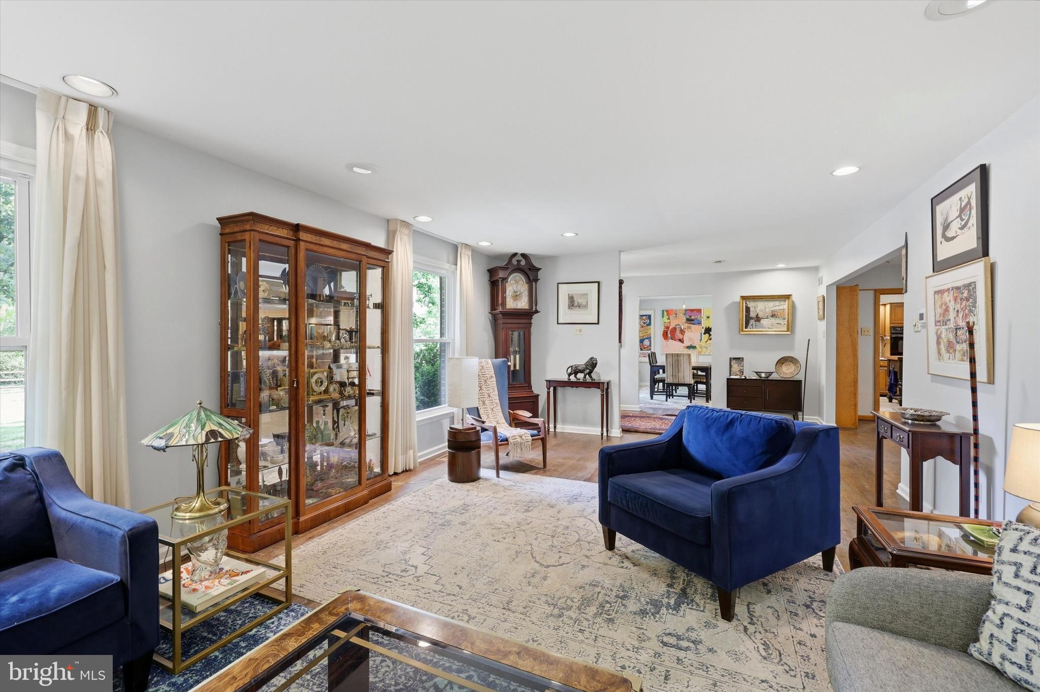 HUNTINGDON VALLEY - Residential