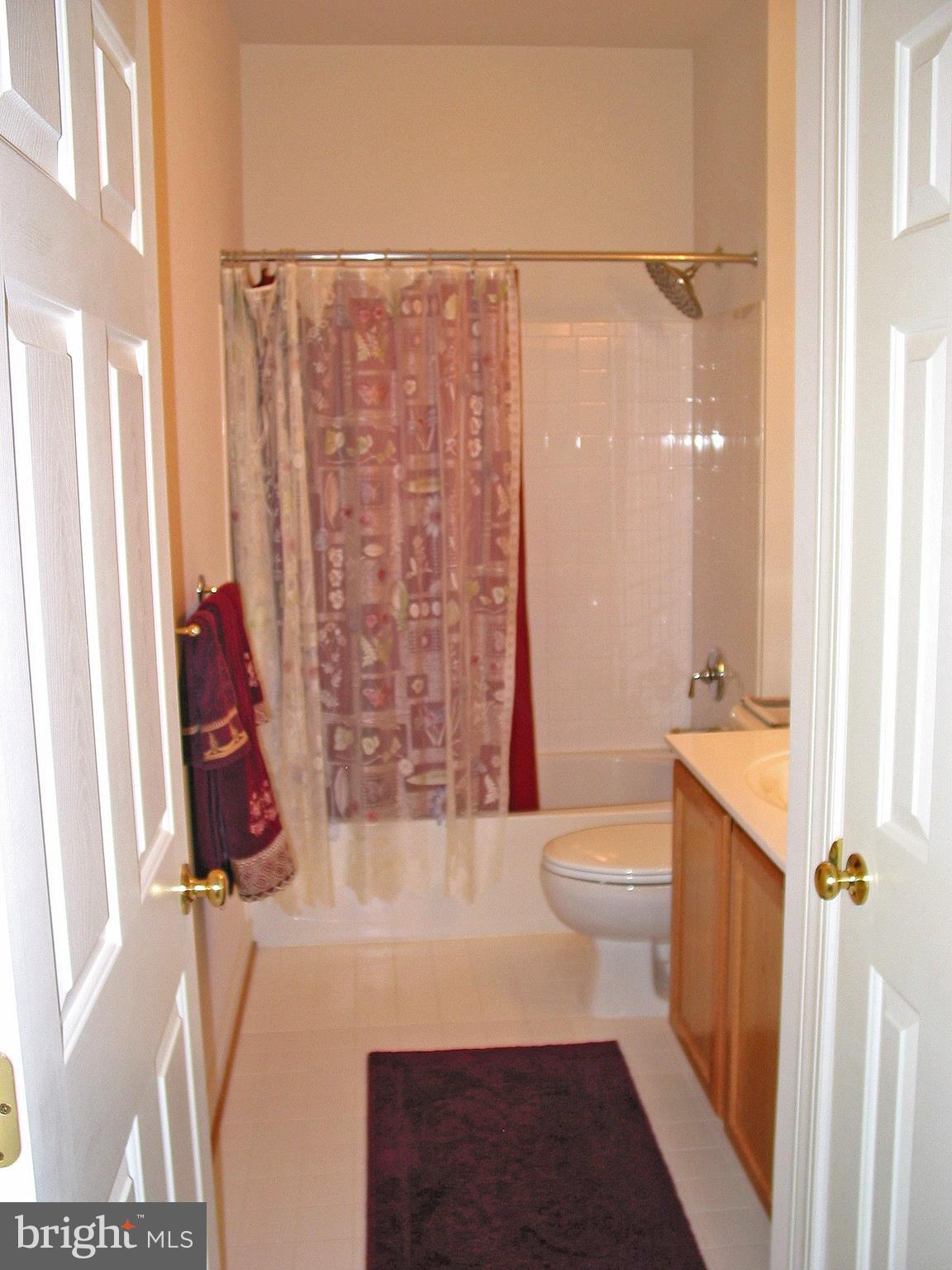 GREENWAY VILLAGE - Residential Lease