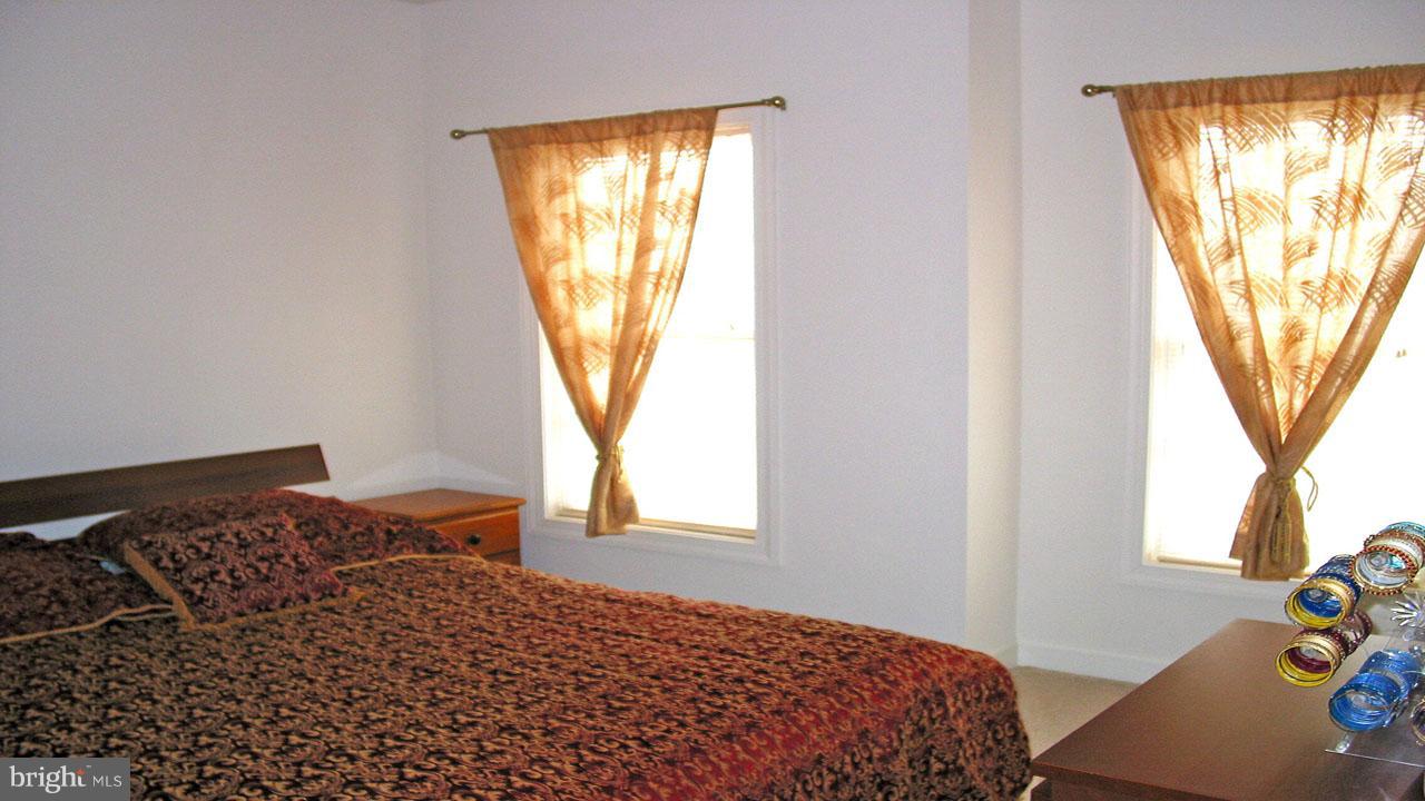 GREENWAY VILLAGE - Residential Lease