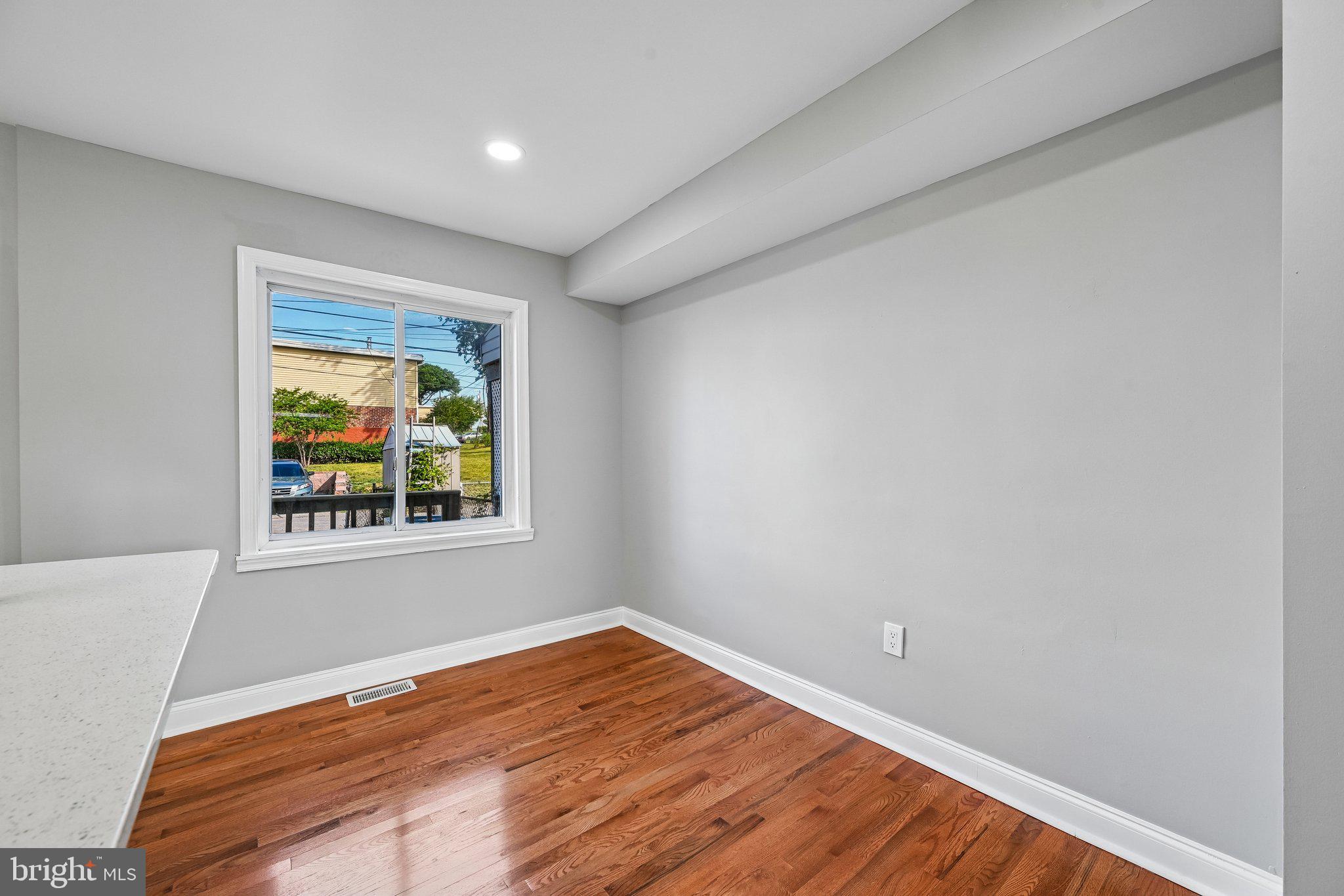 CHERRY HILL - Residential
