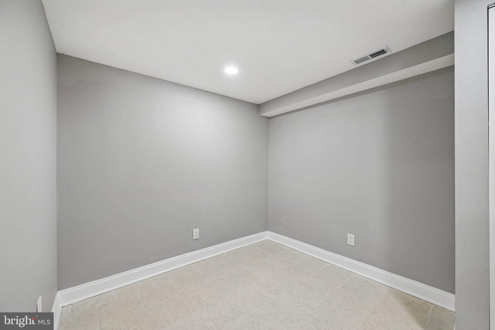 CHERRY HILL - Residential