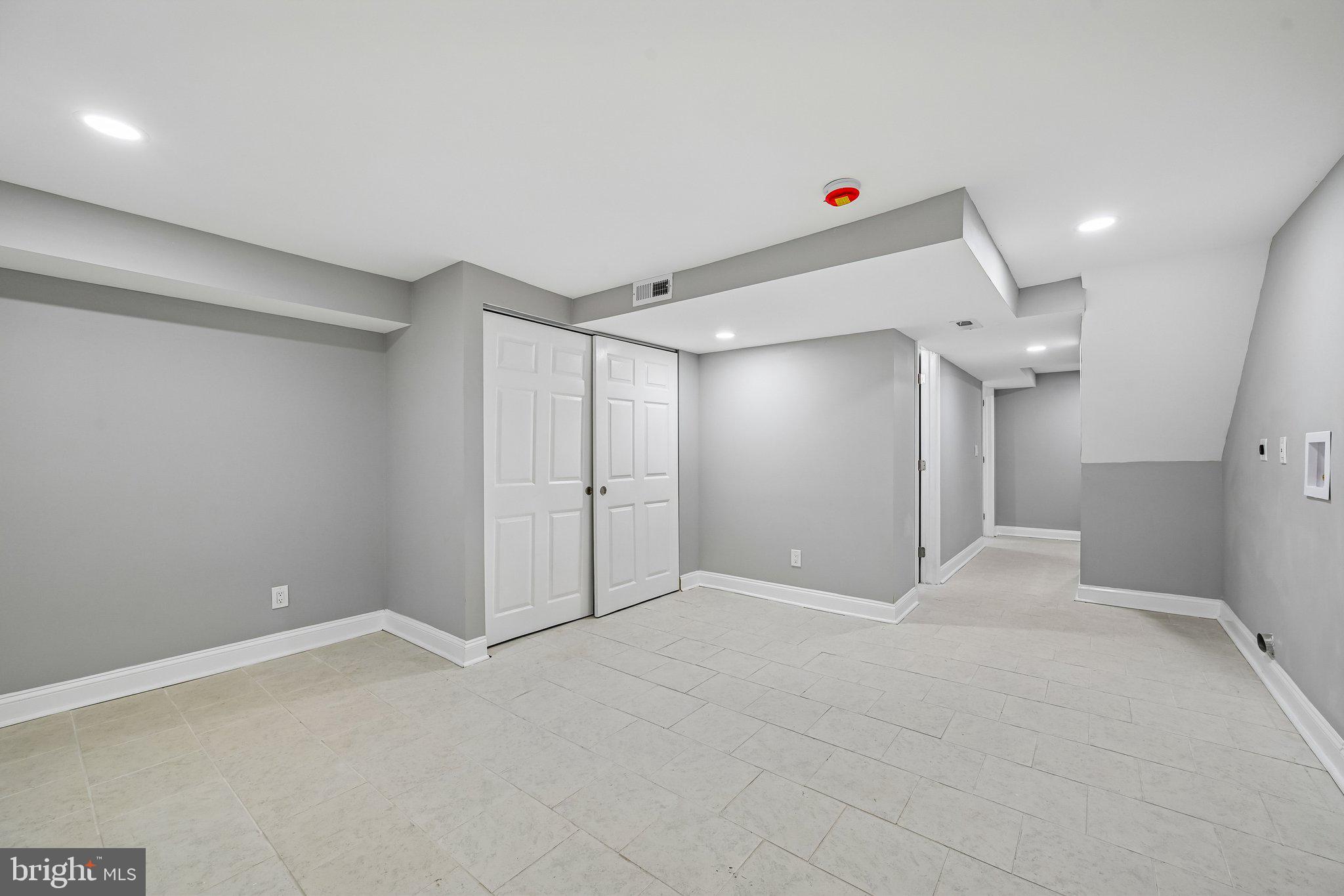 CHERRY HILL - Residential