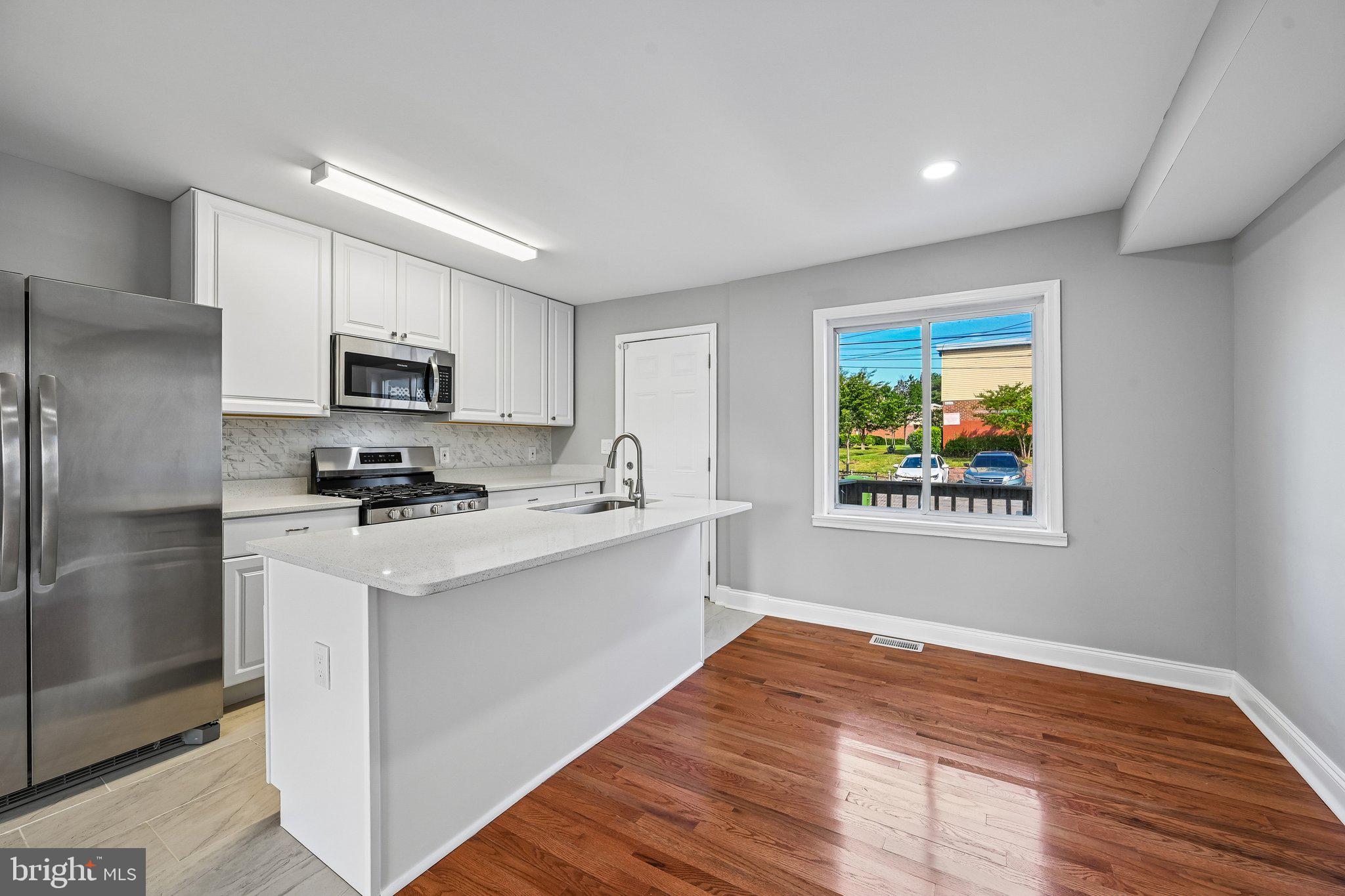 CHERRY HILL - Residential