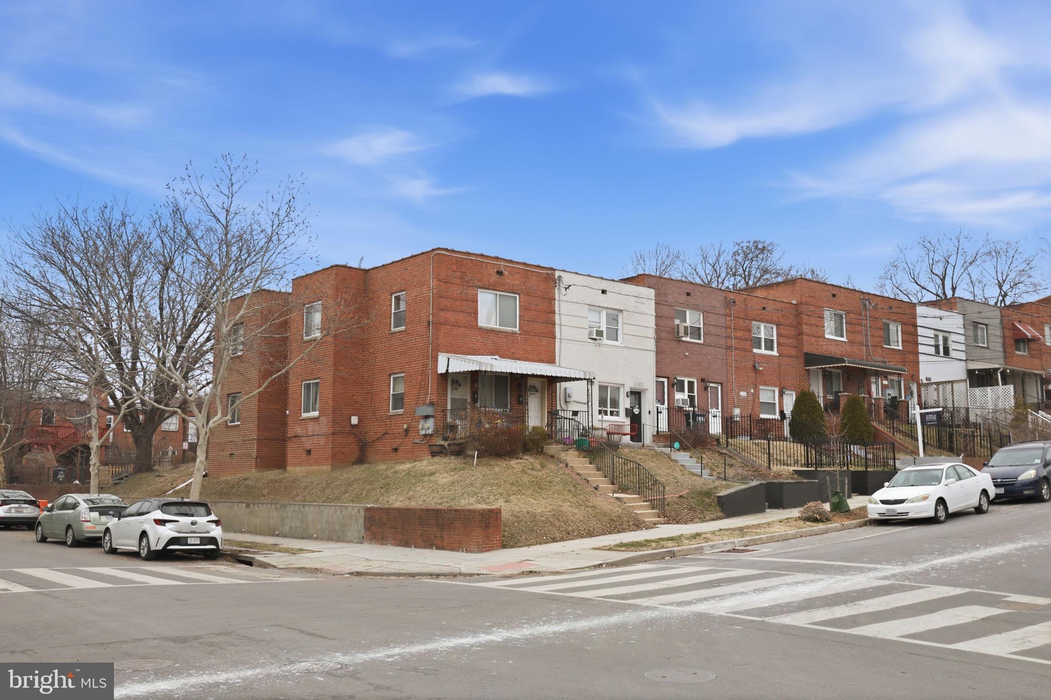 BRENTWOOD - Residential Income