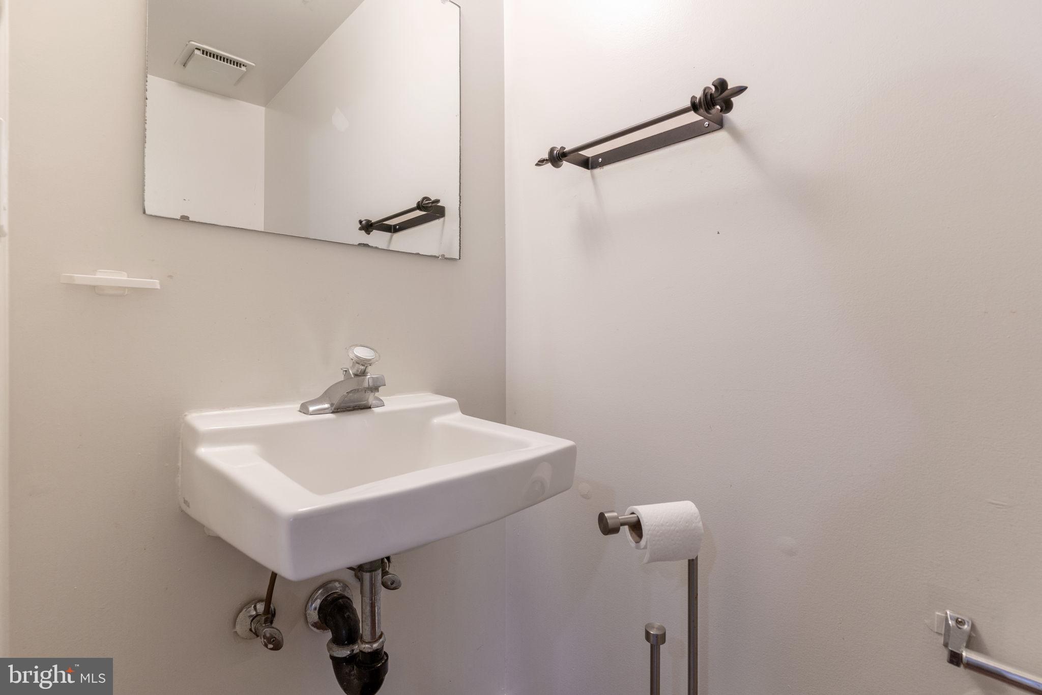 WINTER HILL - Residential Lease