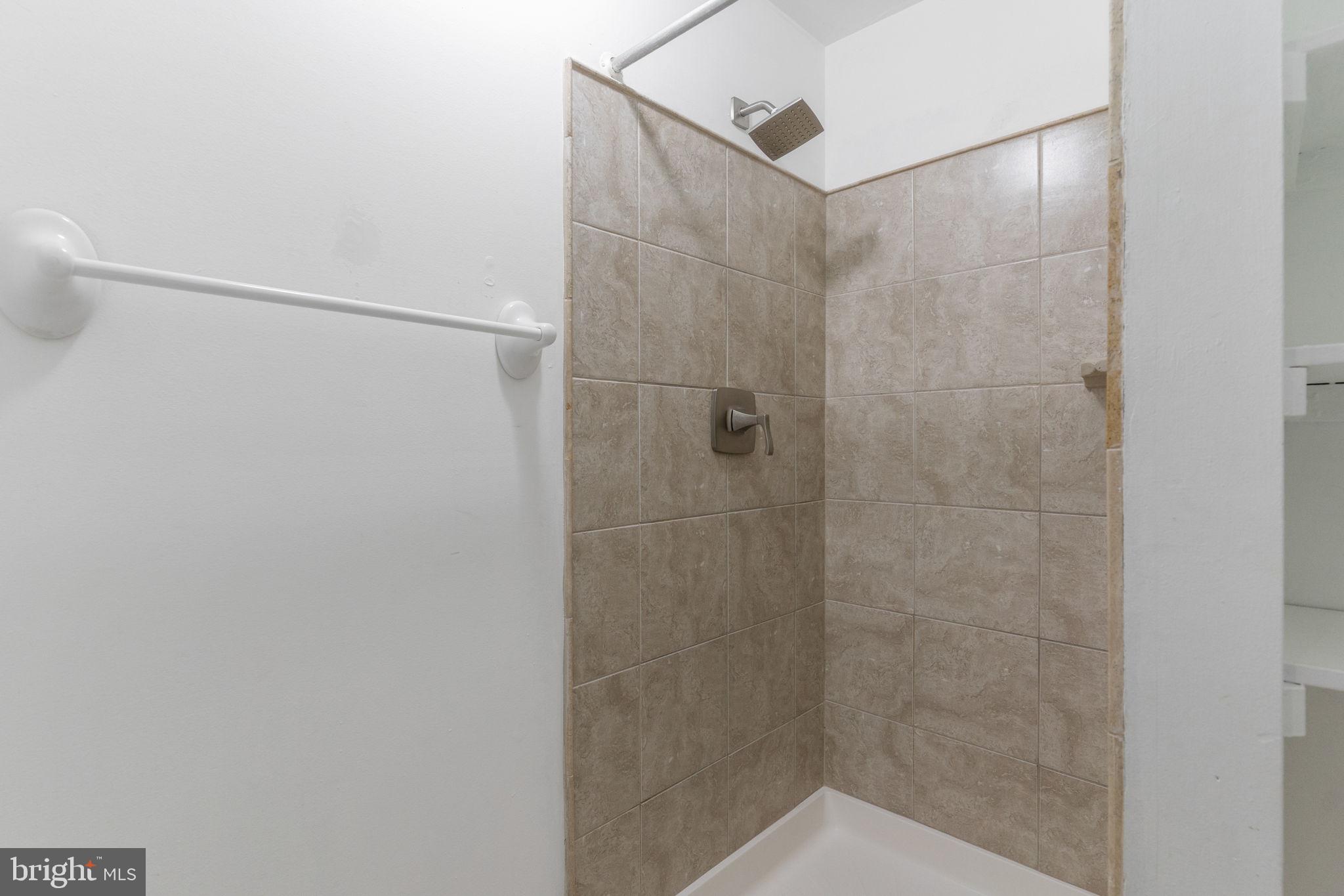 WINTER HILL - Residential Lease