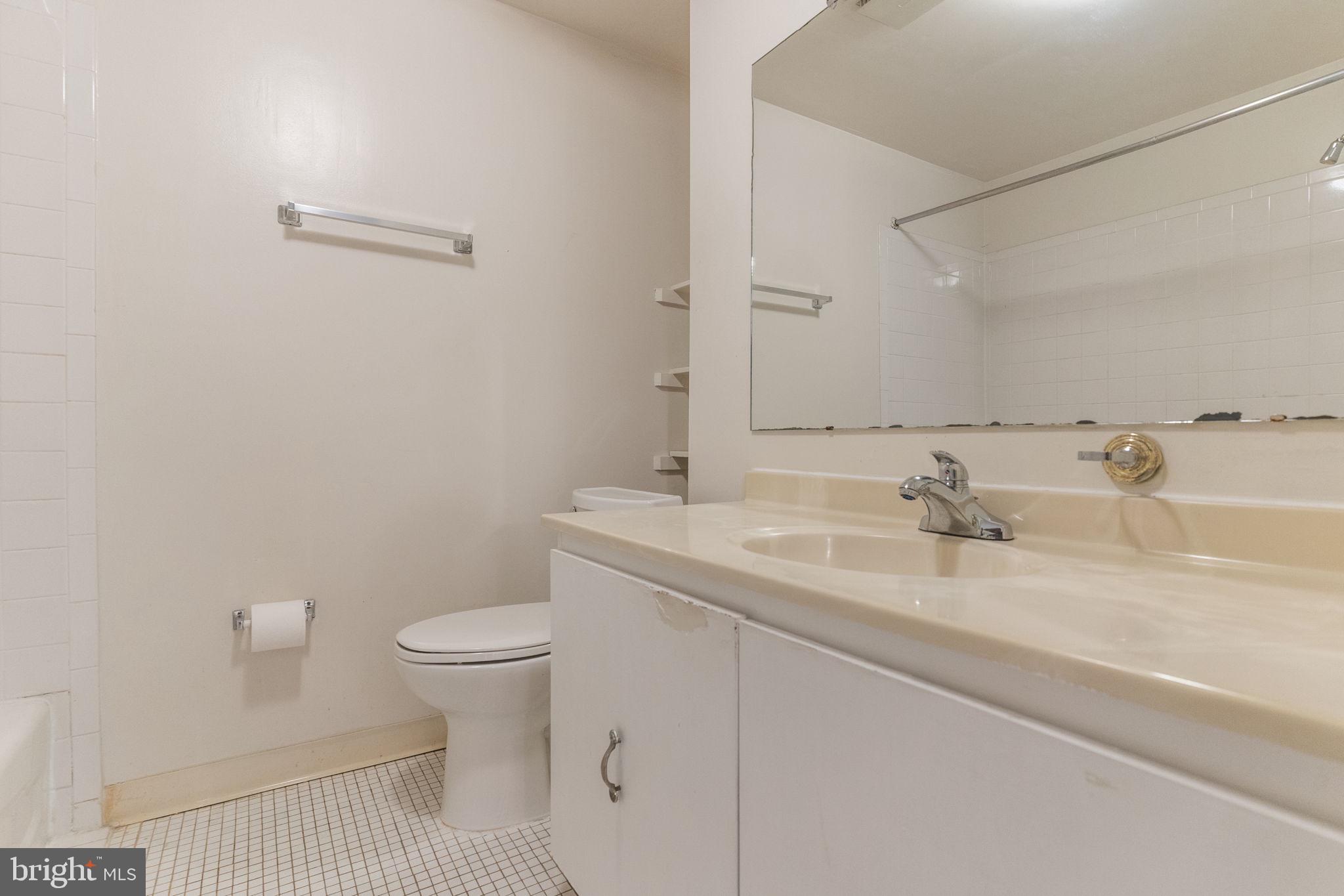 WINTER HILL - Residential Lease