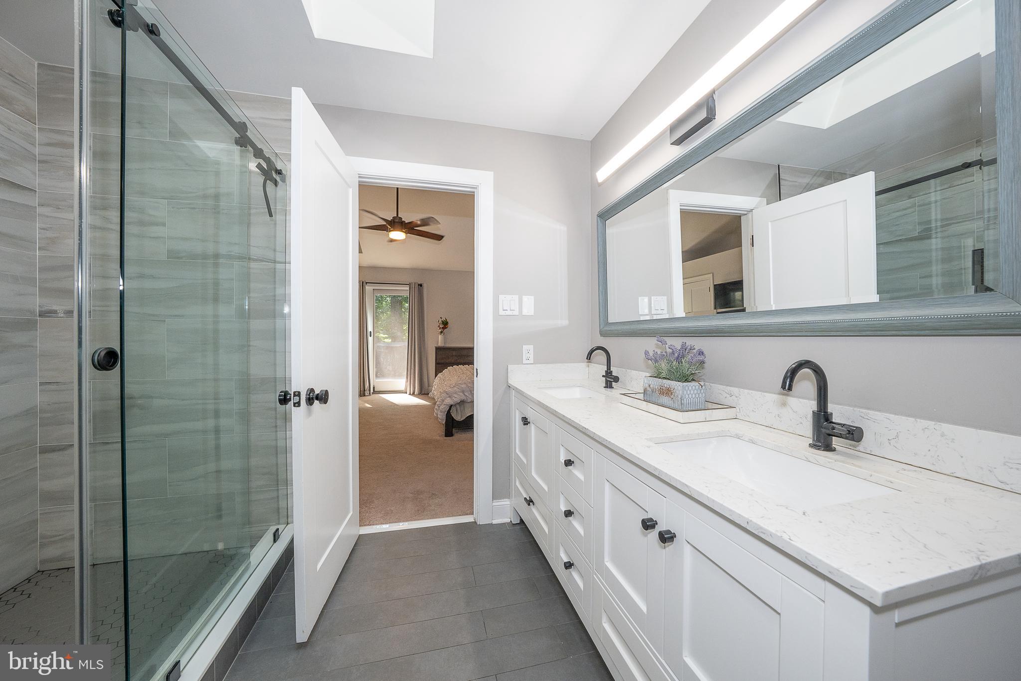 MEADOW BROOK - Residential