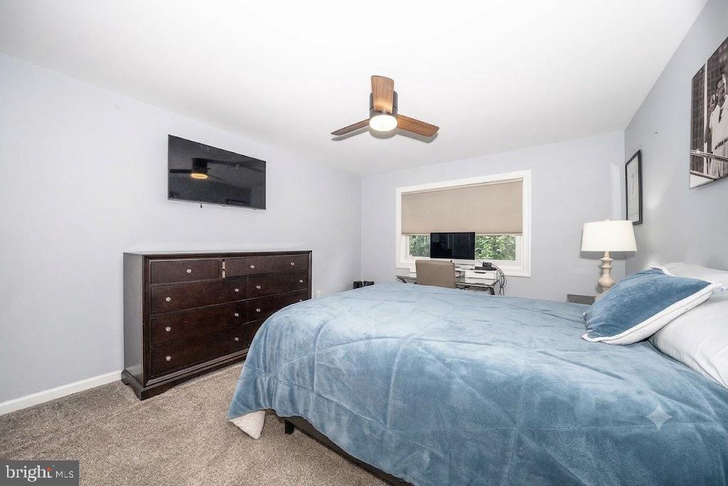 MEADOW BROOK - Residential