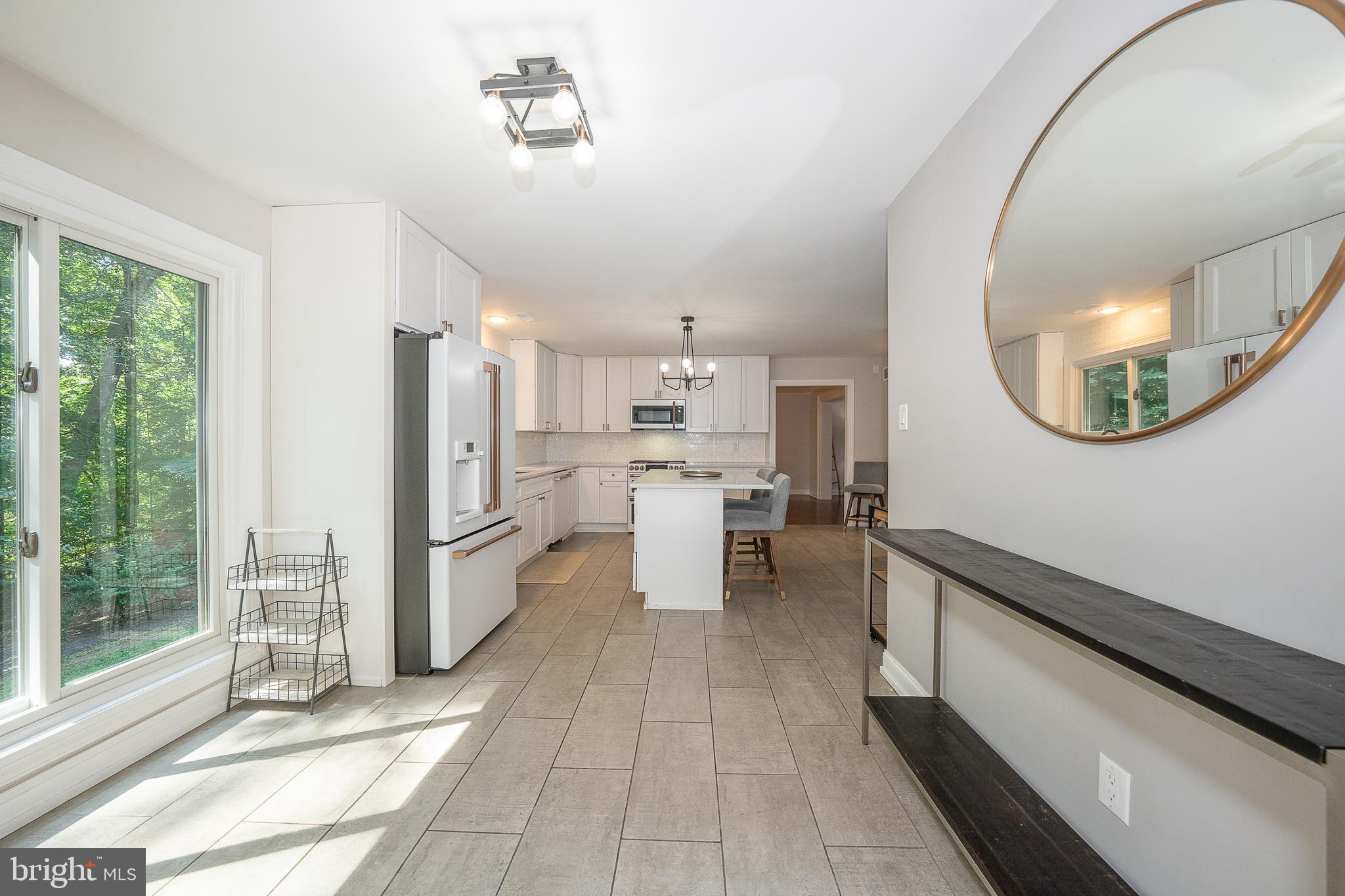 MEADOW BROOK - Residential