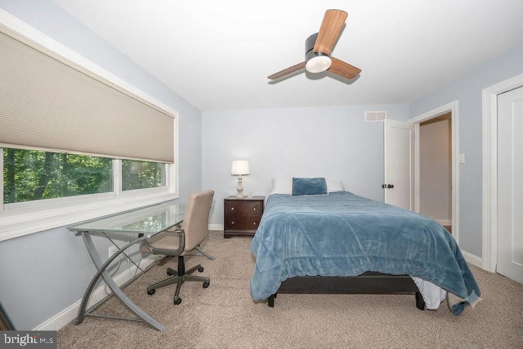 MEADOW BROOK - Residential