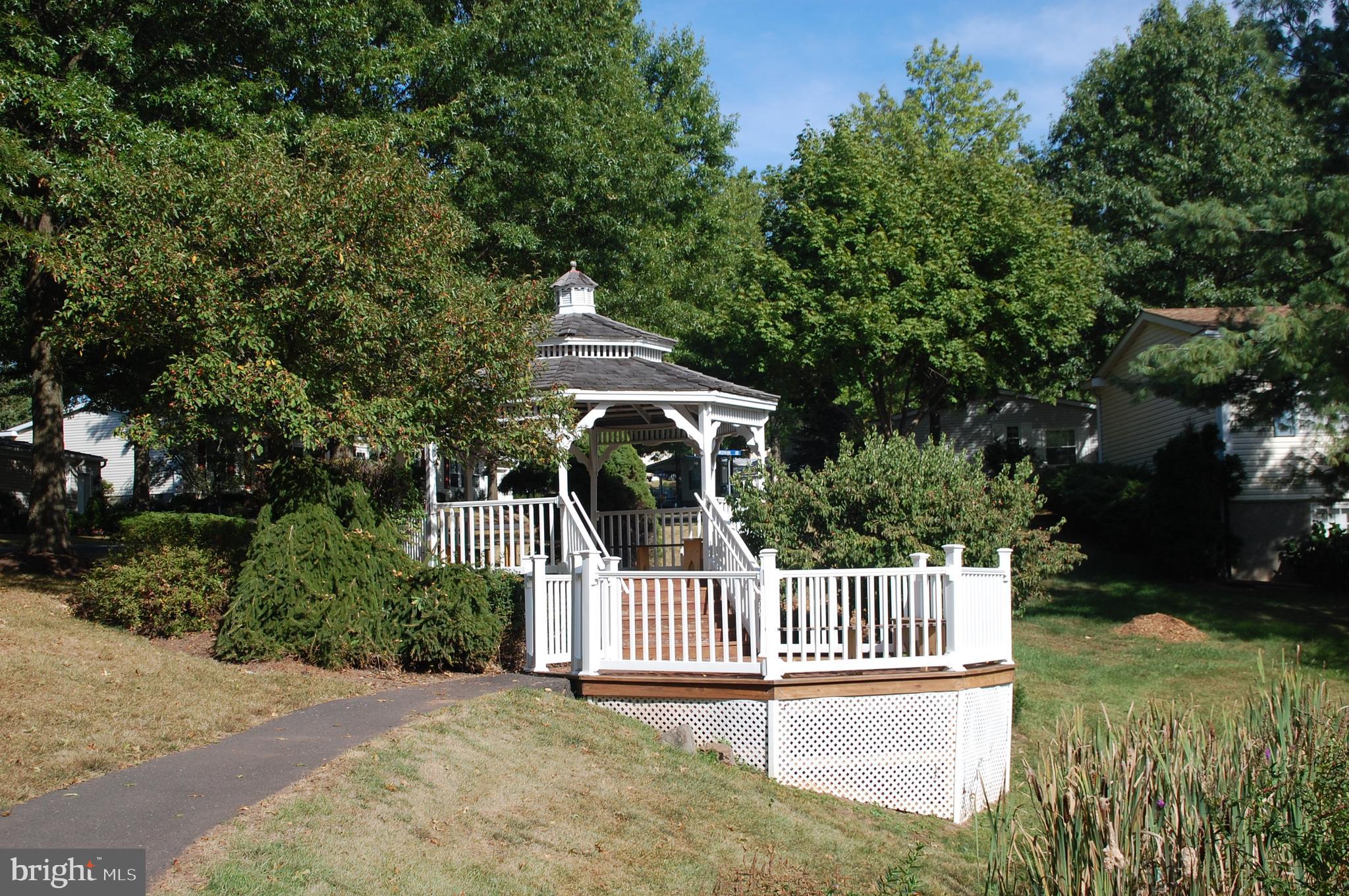 HIDDEN SPRINGS - Residential