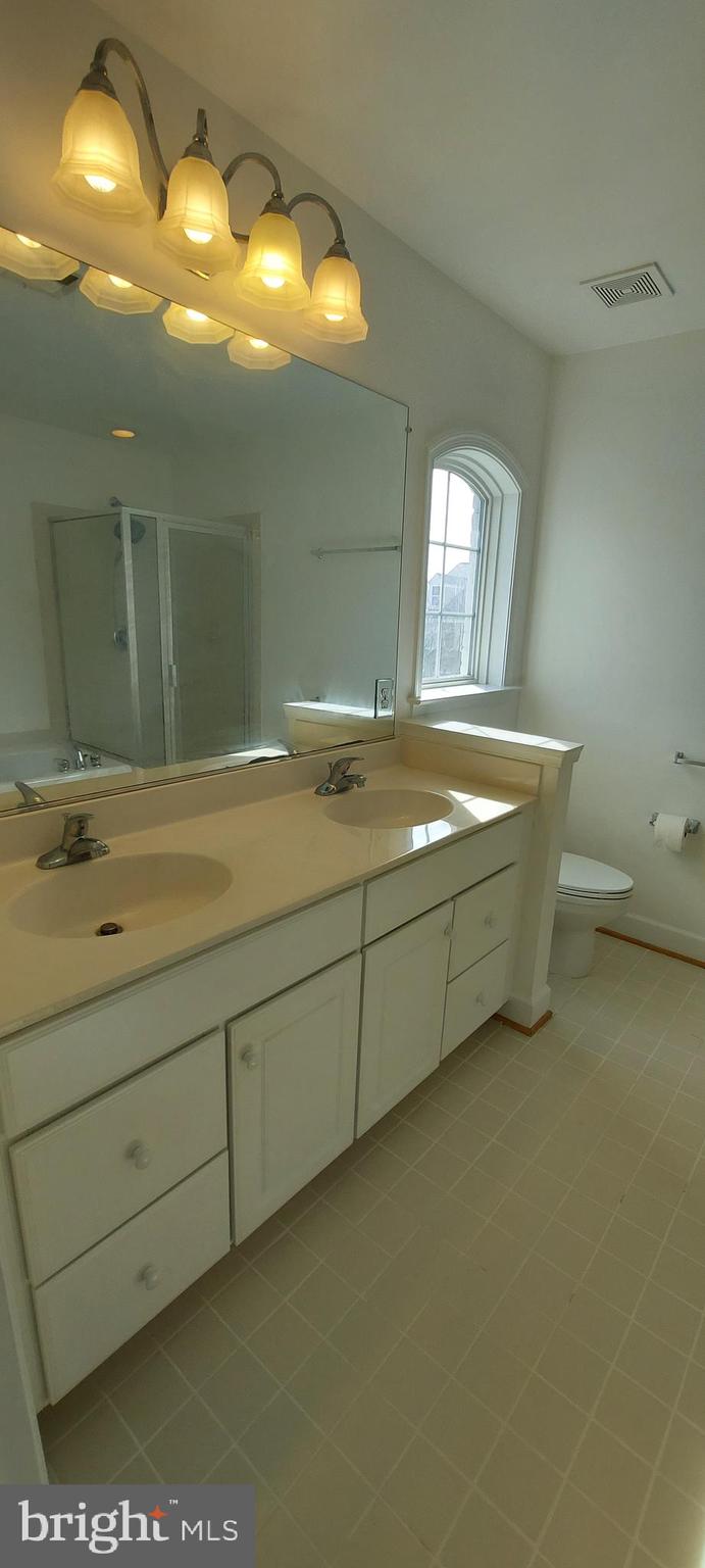 SUMMERFIELD CROSSING - Residential Lease
