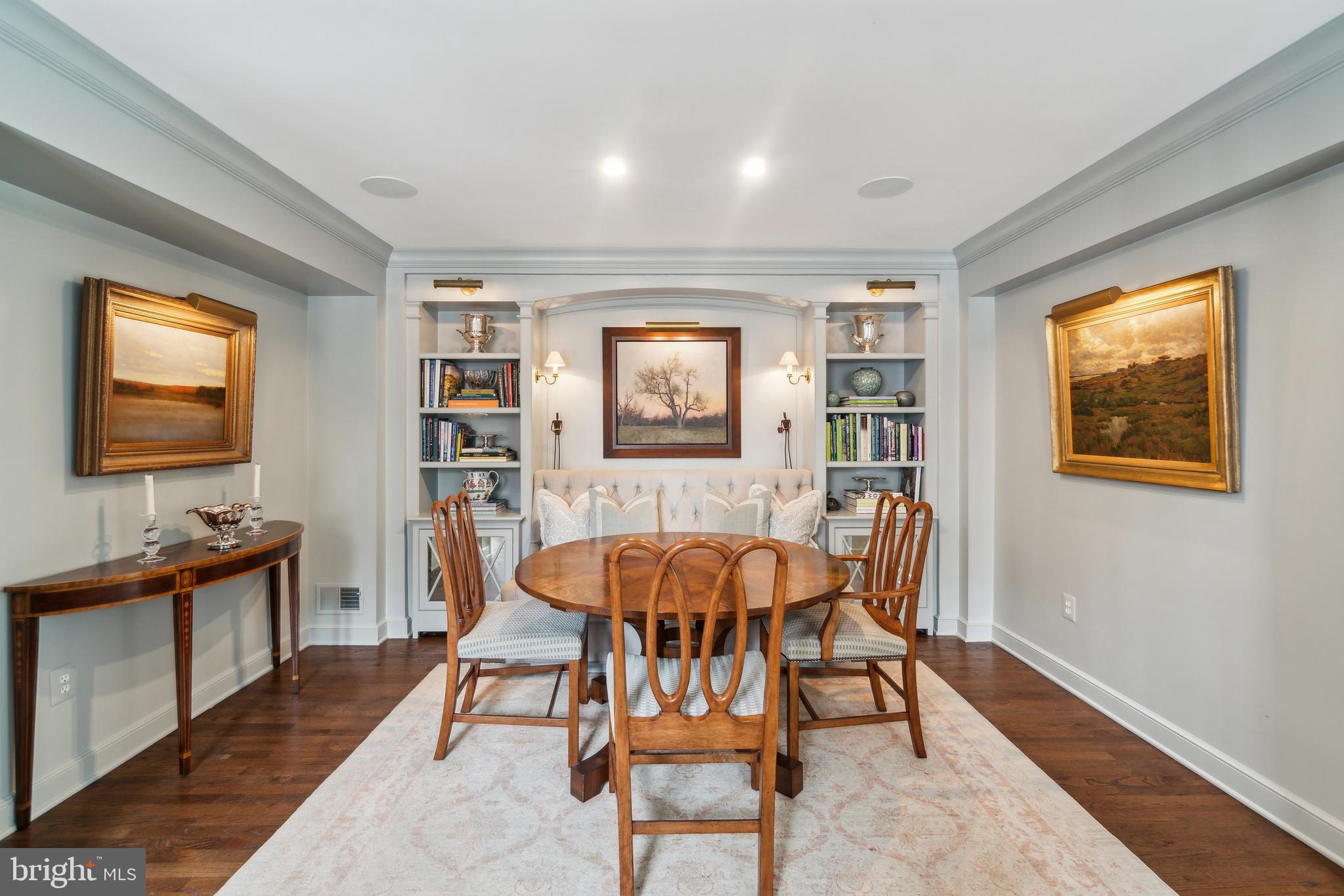 GEORGETOWN - Residential