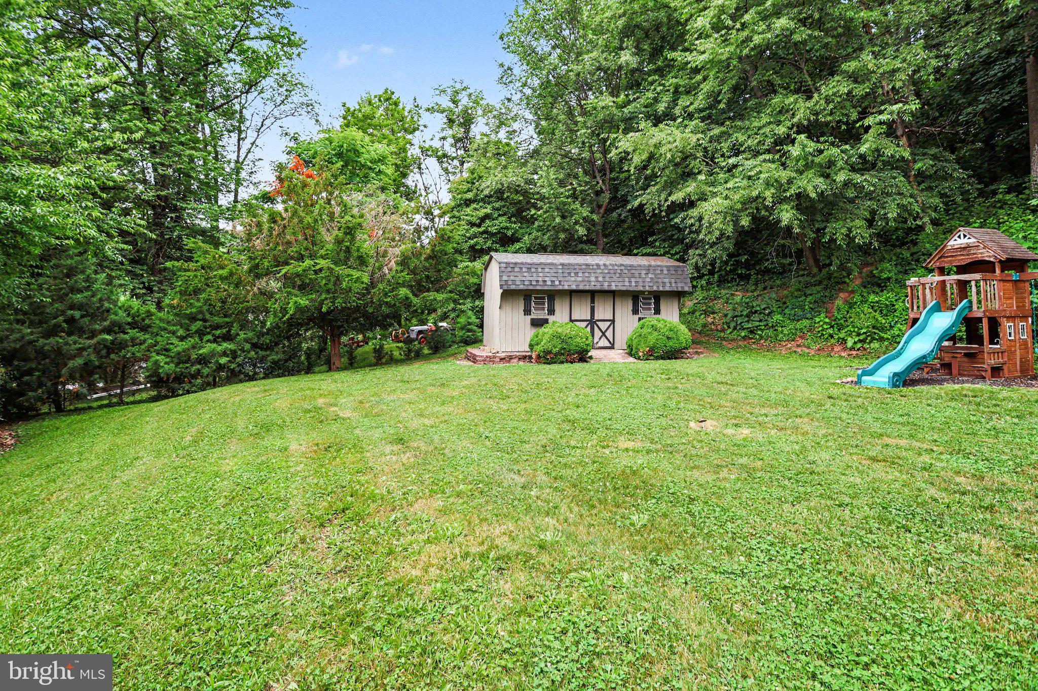 FISHING CREEK VILLAGE - Residential