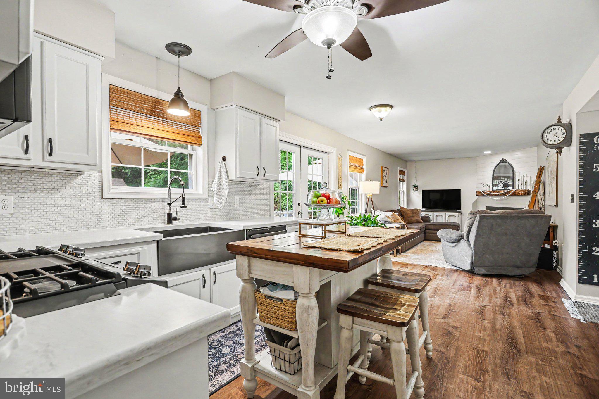 FISHING CREEK VILLAGE - Residential