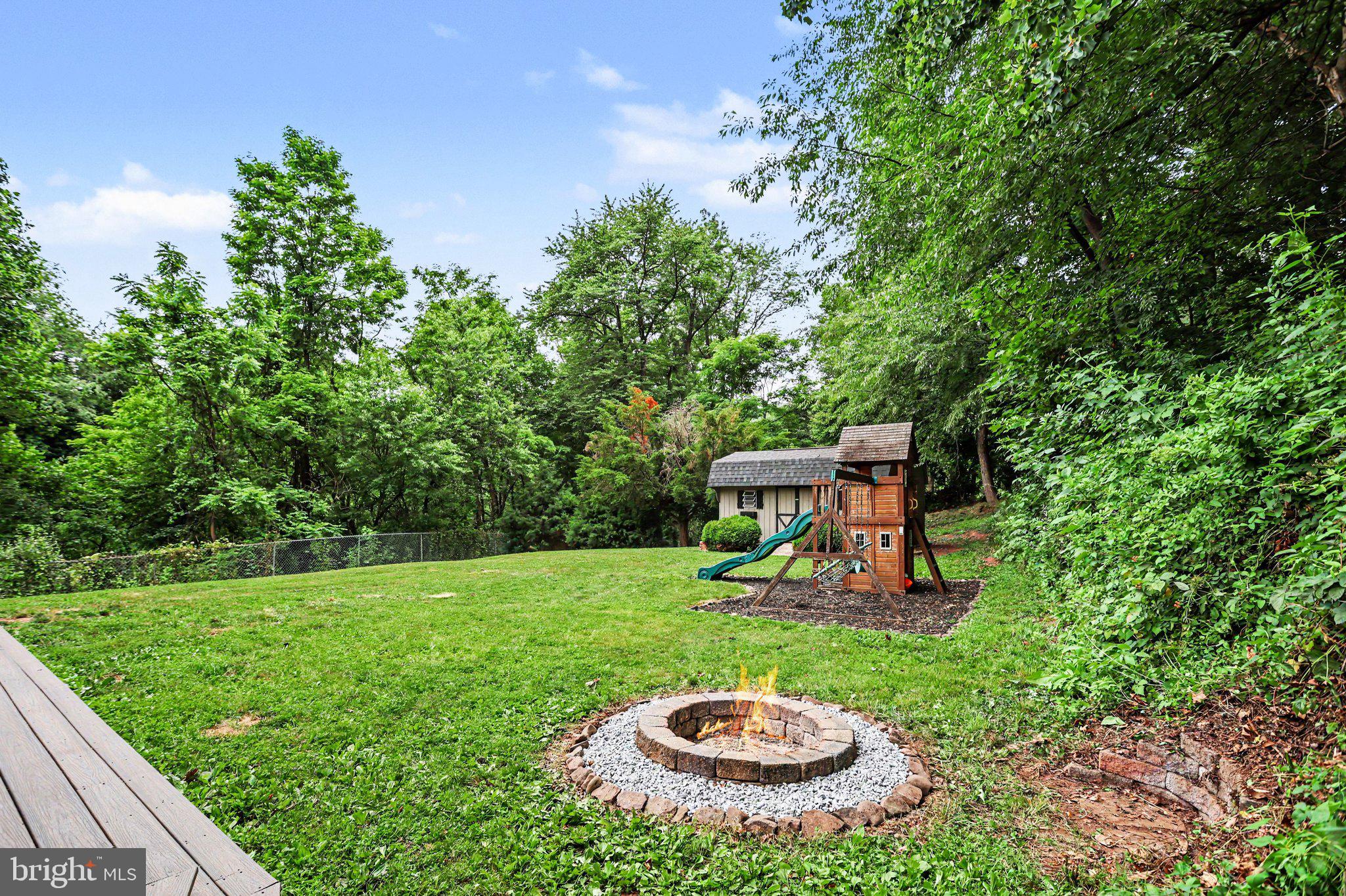 FISHING CREEK VILLAGE - Residential