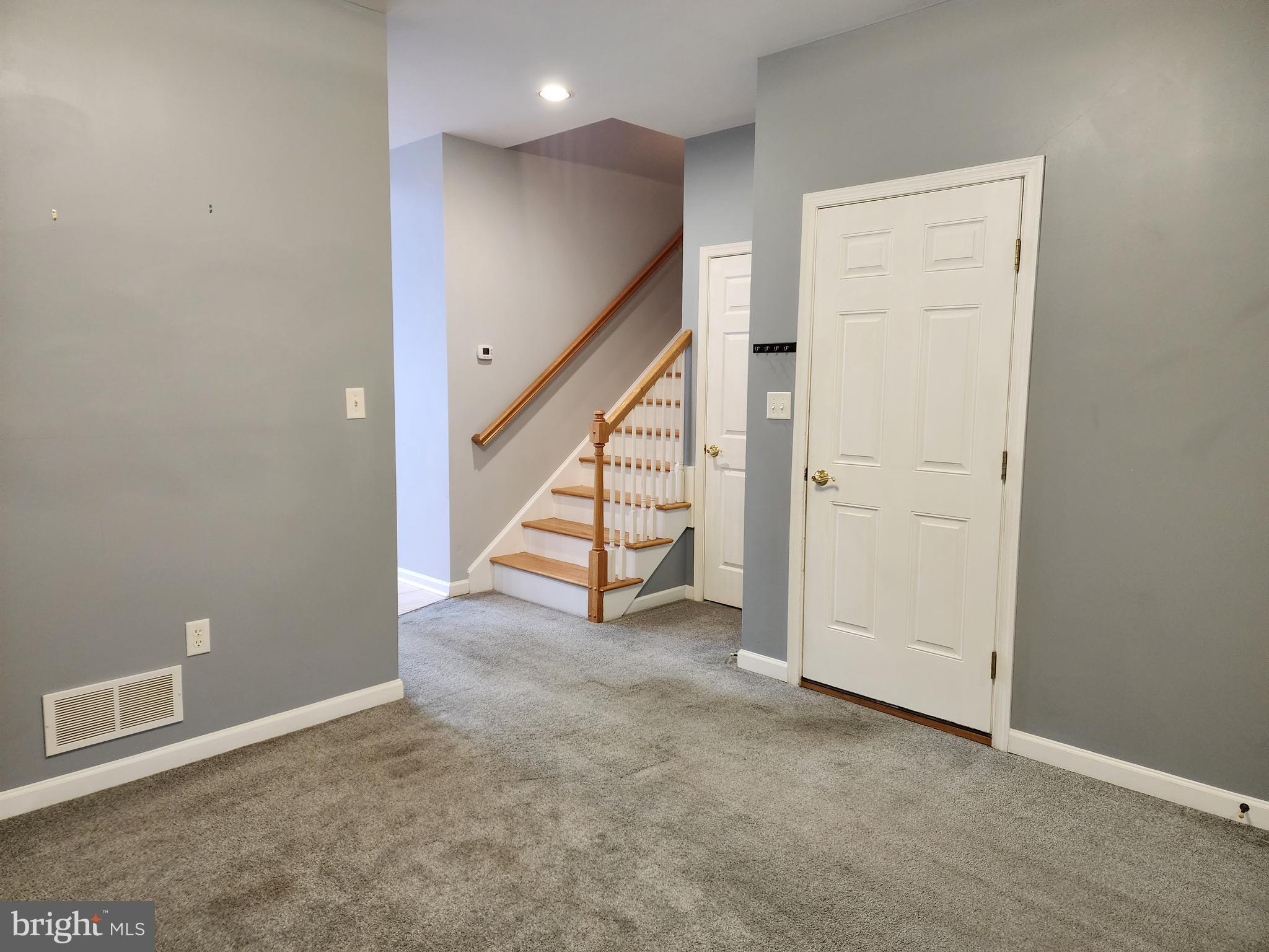 OLDE ORCHARD HILL - Residential