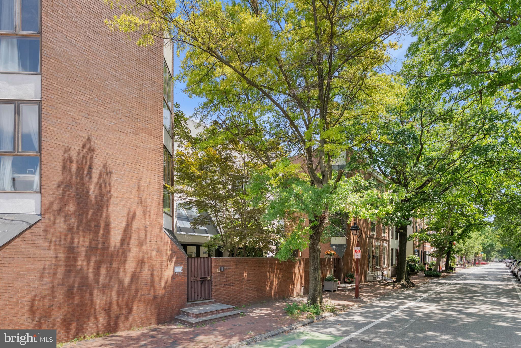 SOCIETY HILL - Residential