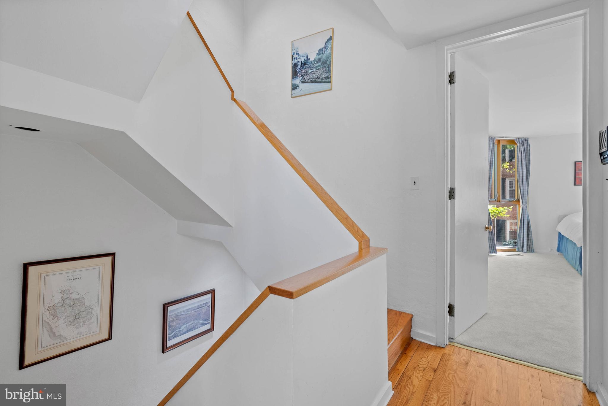 SOCIETY HILL - Residential