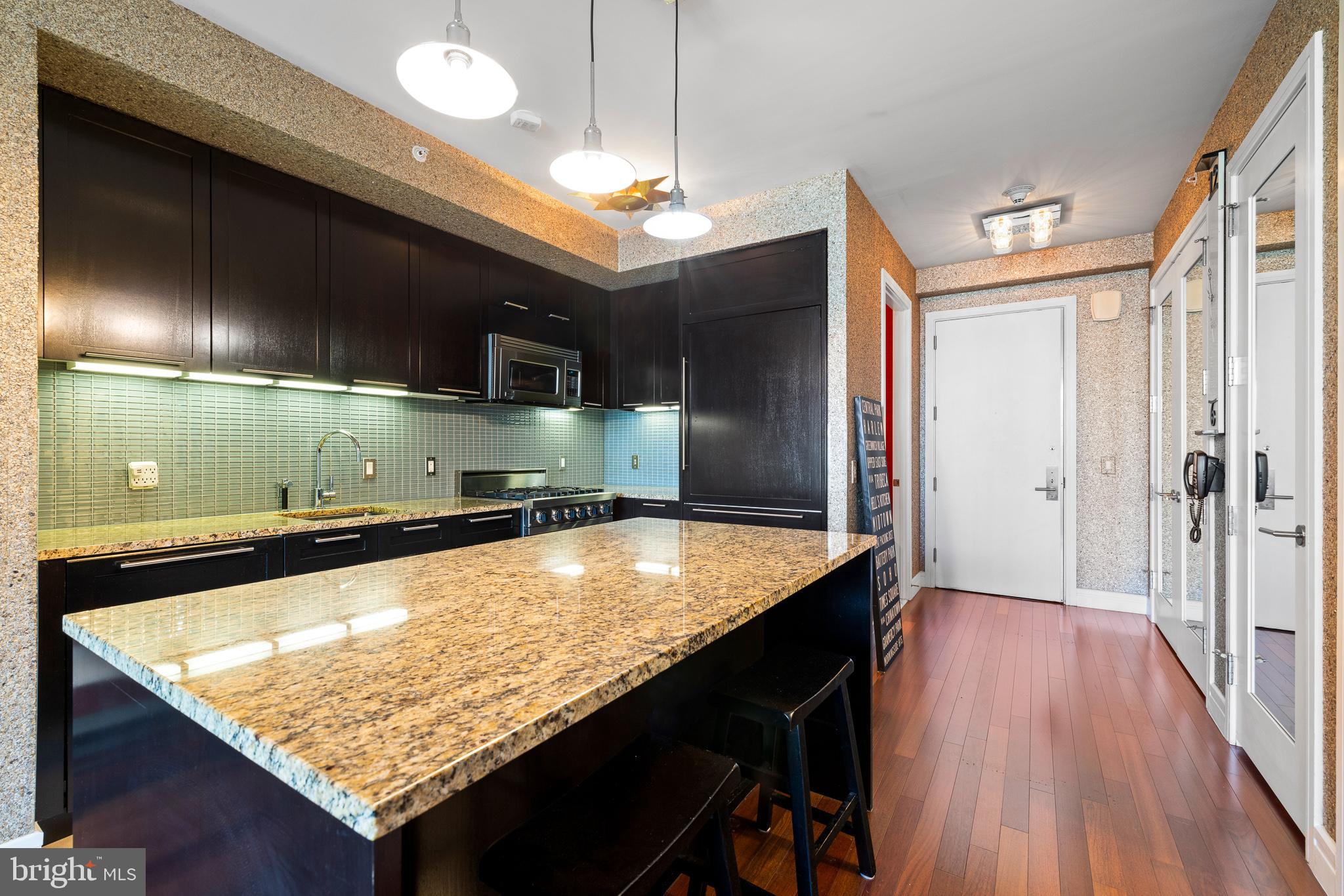 RITTENHOUSE SQUARE - Residential