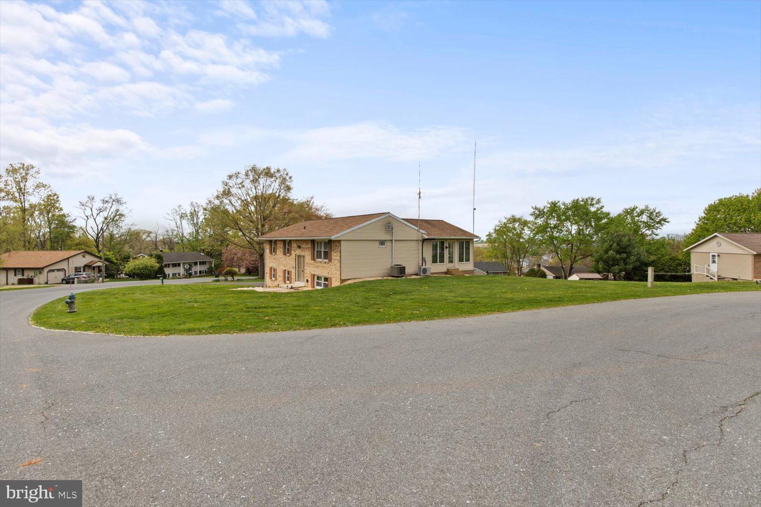 SUNSET ACRES - Residential