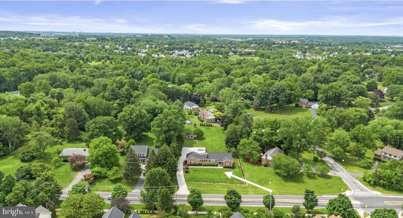 BEAU MONDE ESTATES - Residential