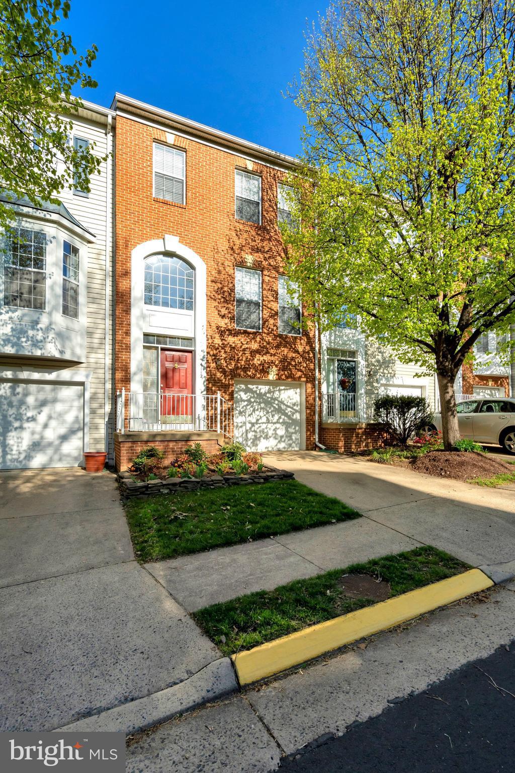 RIDGE TOP TERRACE - Residential