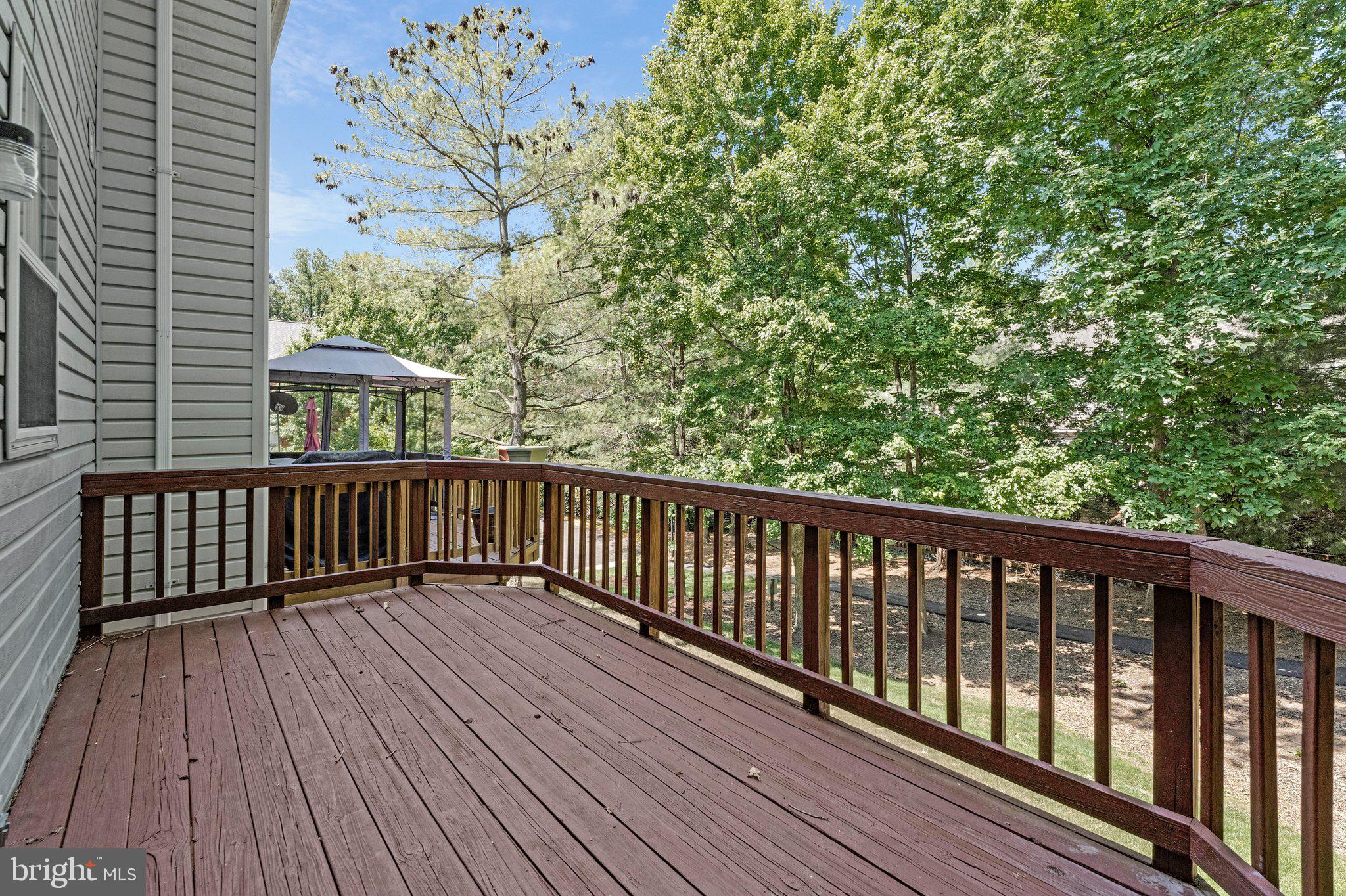 RIDGE TOP TERRACE - Residential