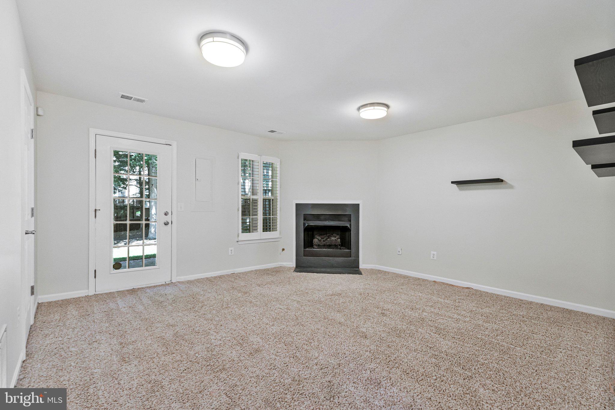RIDGE TOP TERRACE - Residential