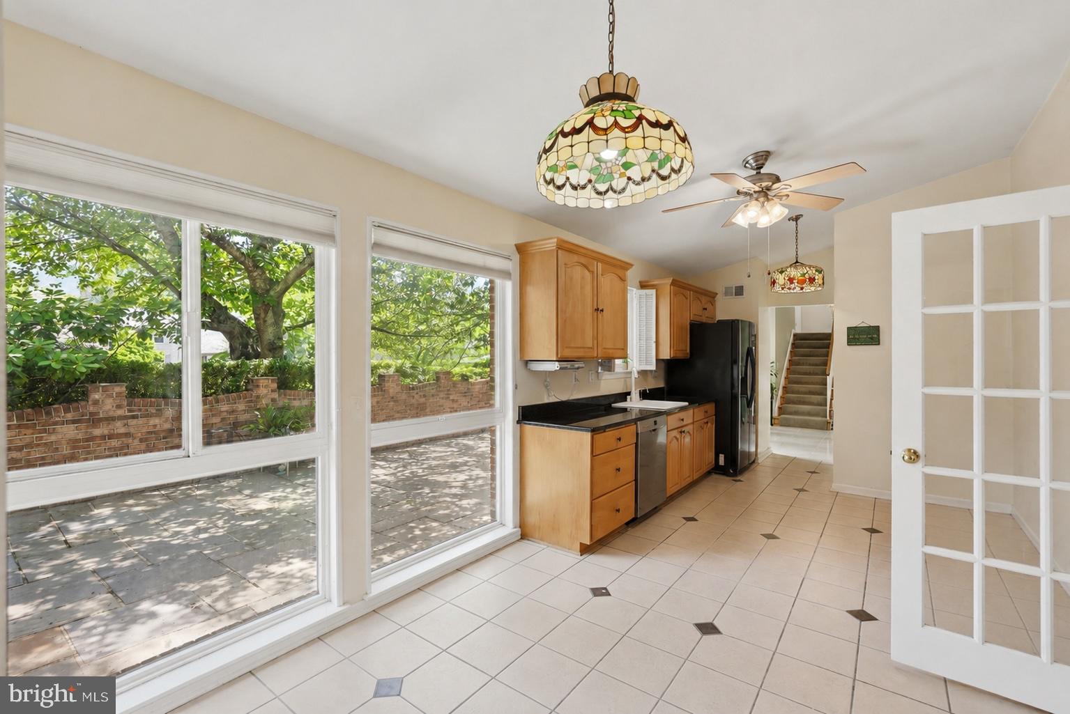 POTOMAC VILLAGE - Residential