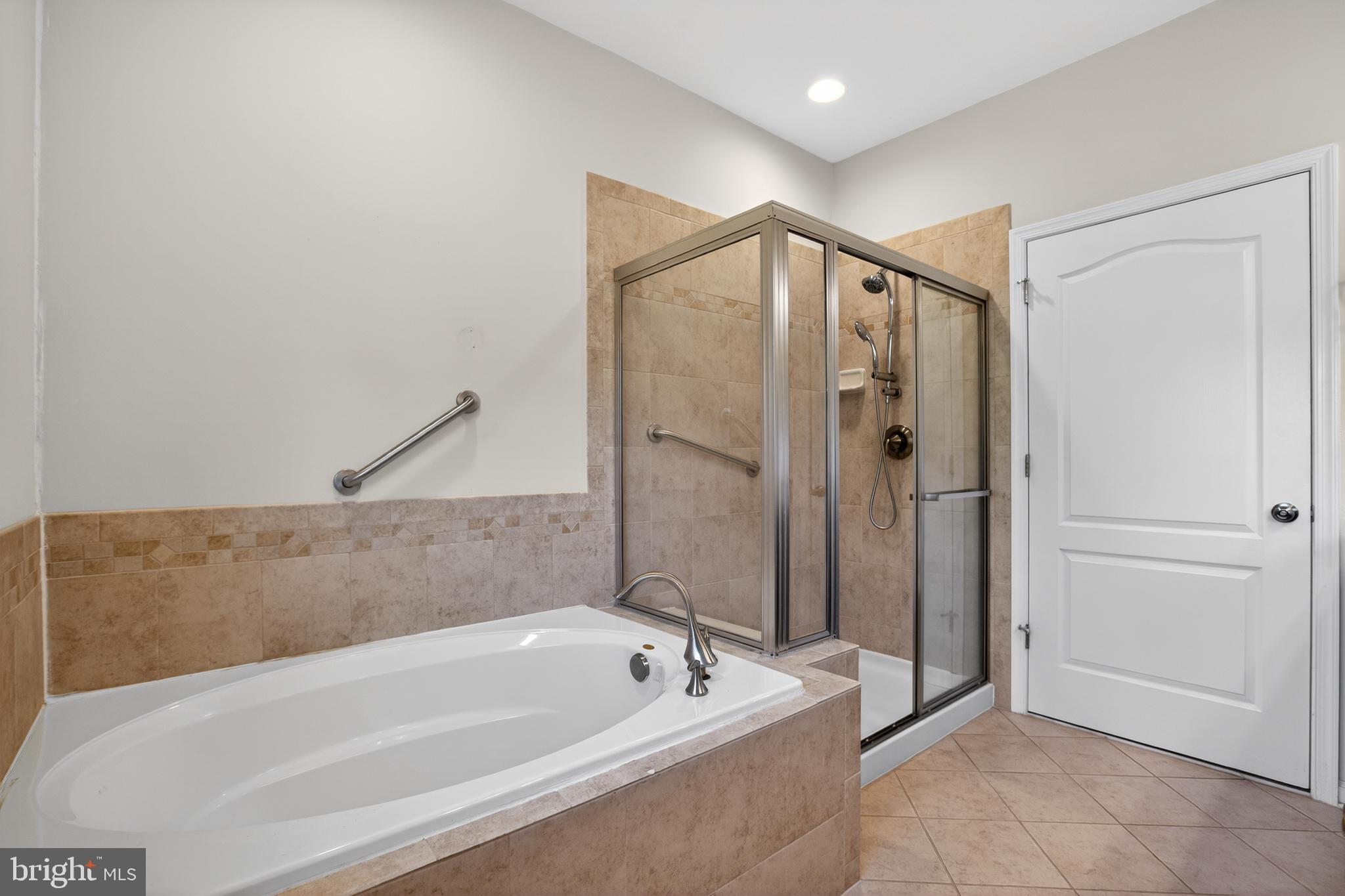 HERITAGE AT ST. CHARLES - Residential
