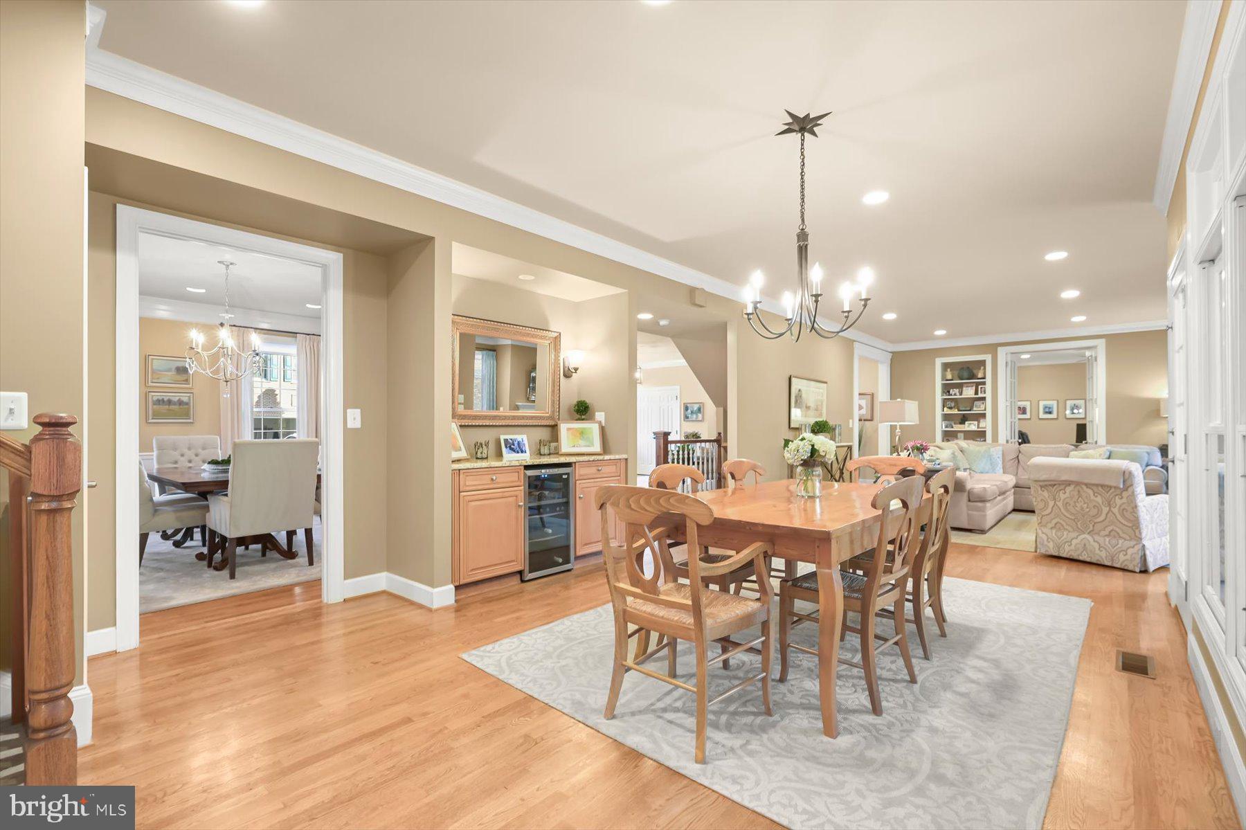 RIVER FALLS - Residential