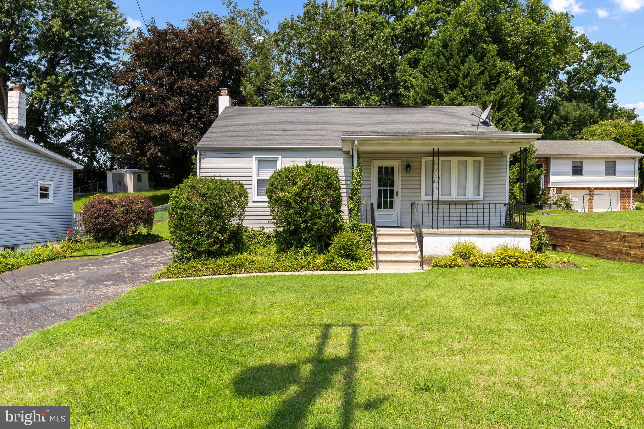 EAST VIEW - Residential